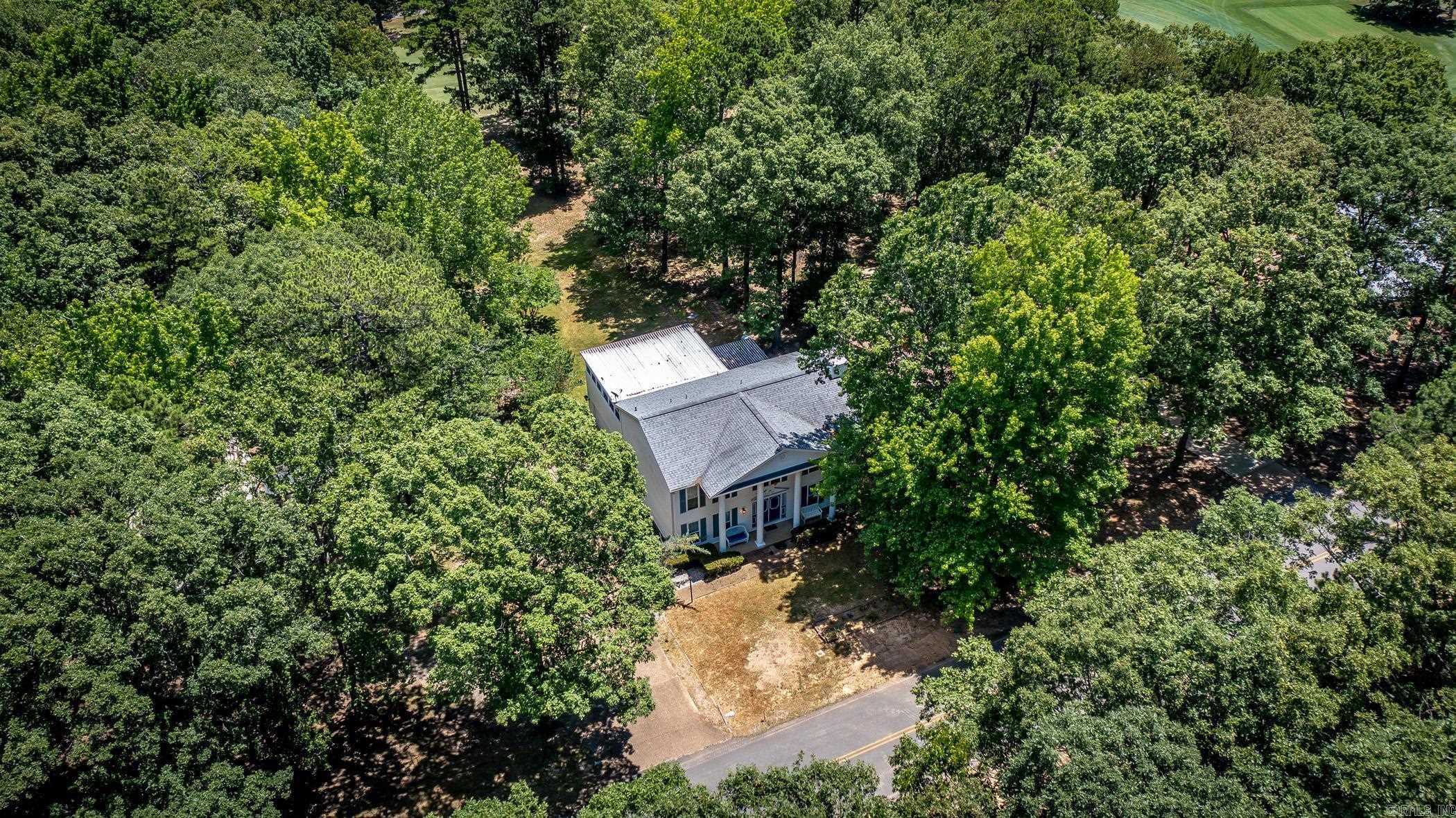 CASTLE RIDGE - Residential