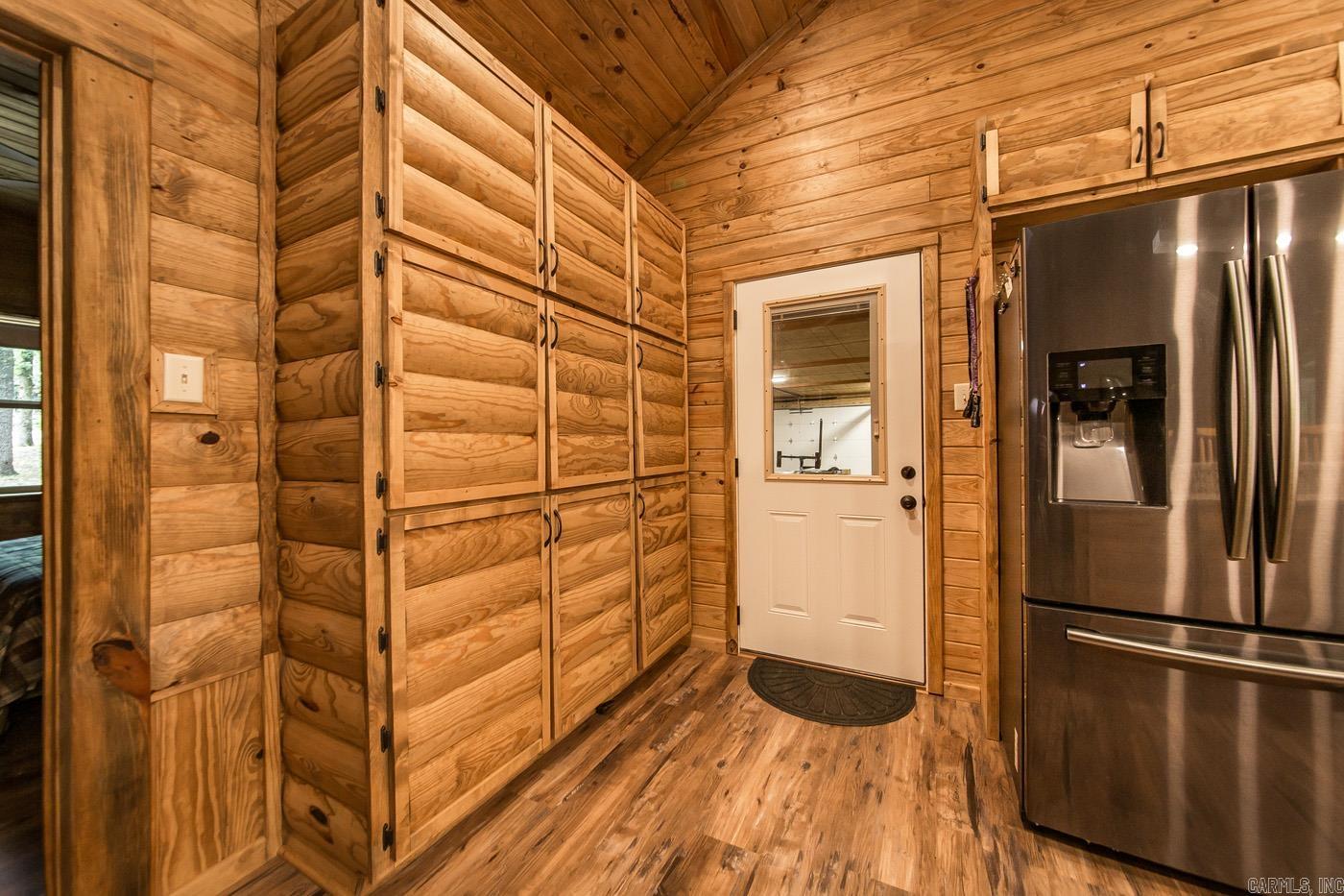 PLEASANT RIDGE - Residential