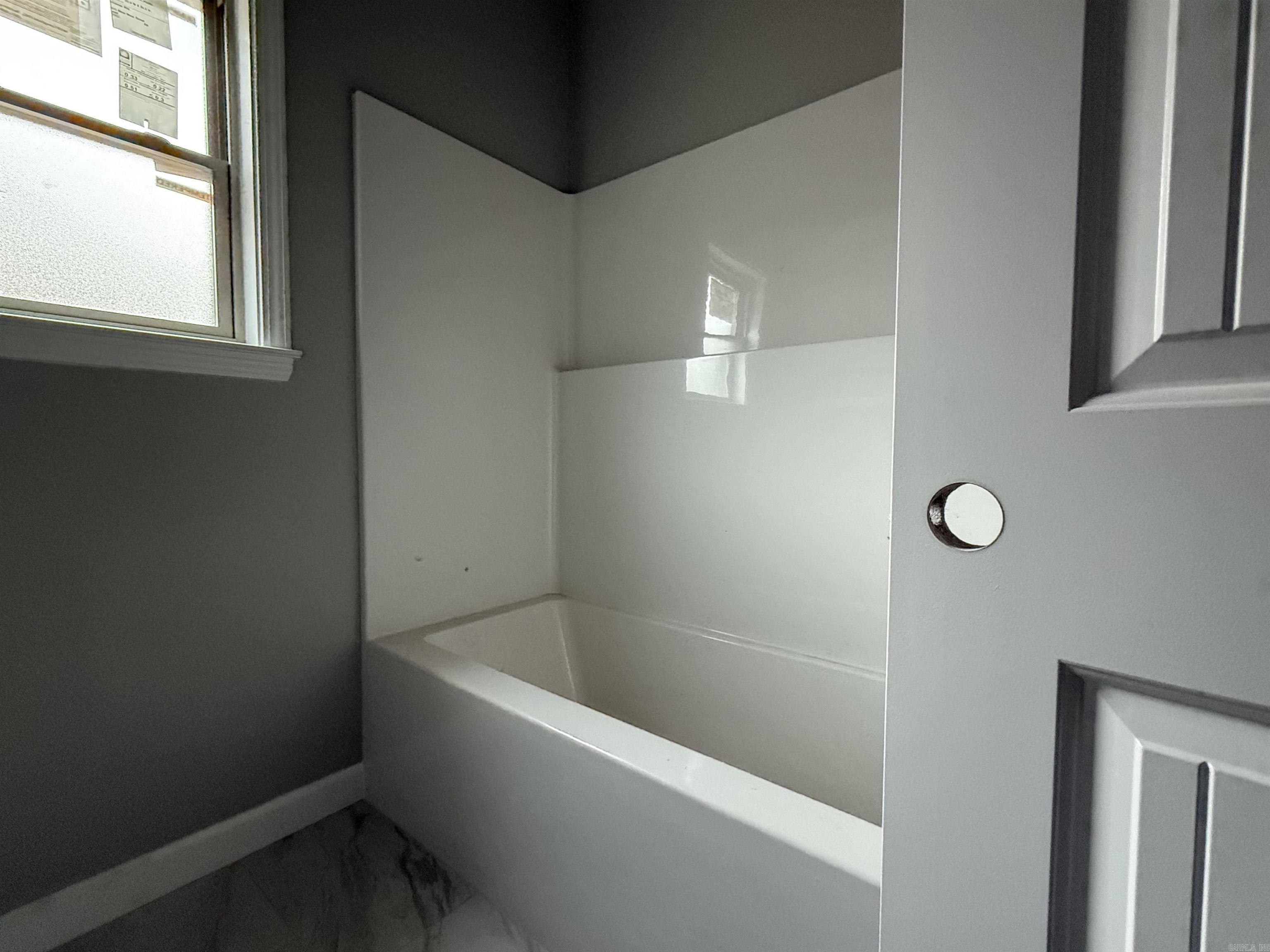 MILLERS GLENN - Residential