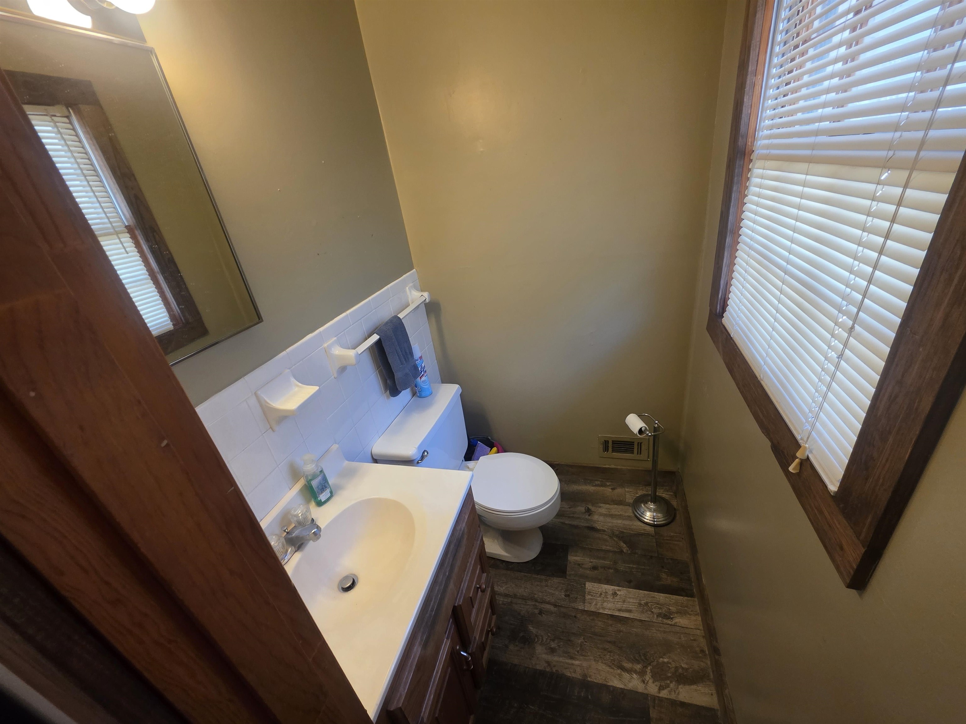 Crow 2nd - Residential