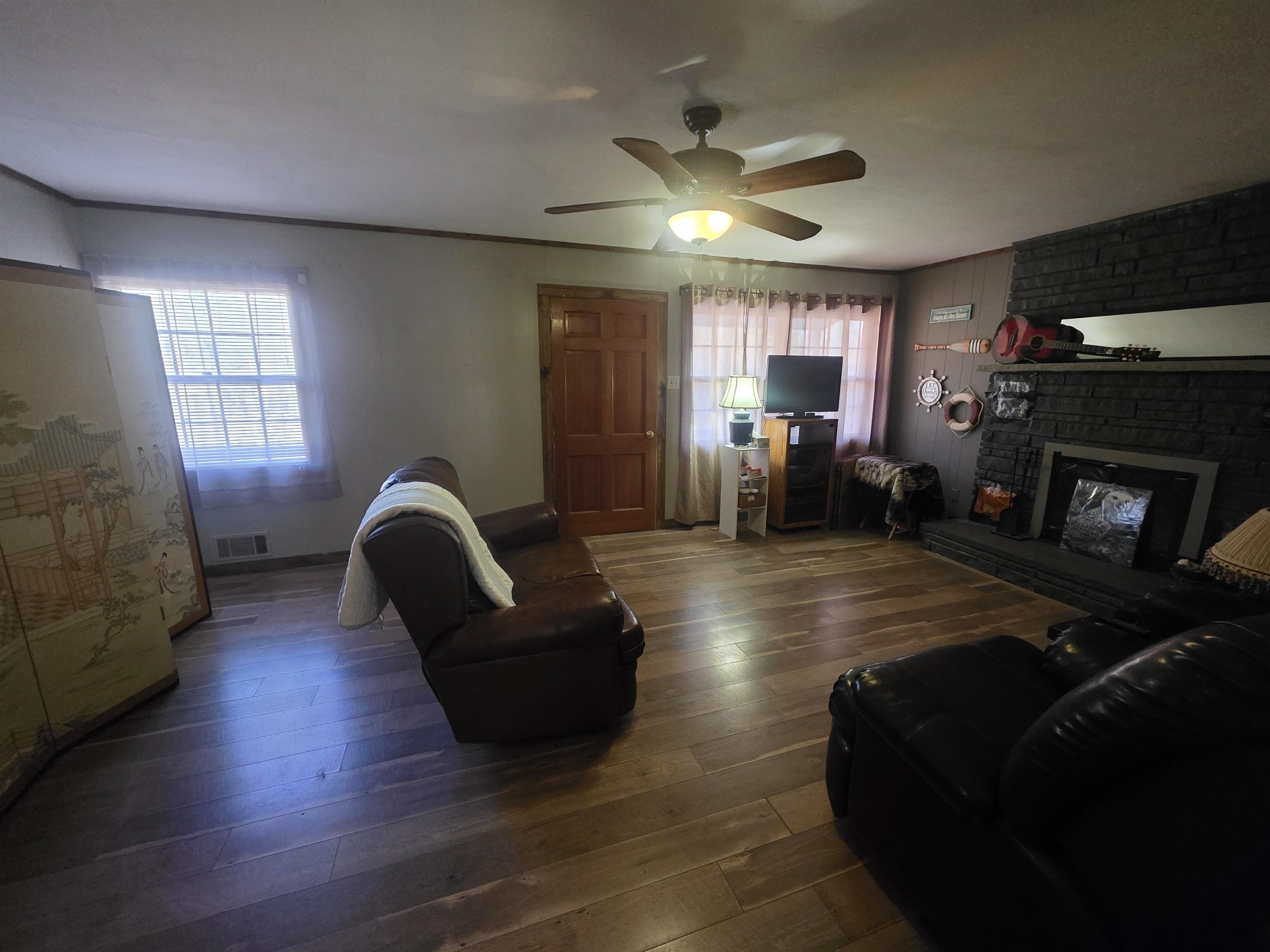 Crow 2nd - Residential