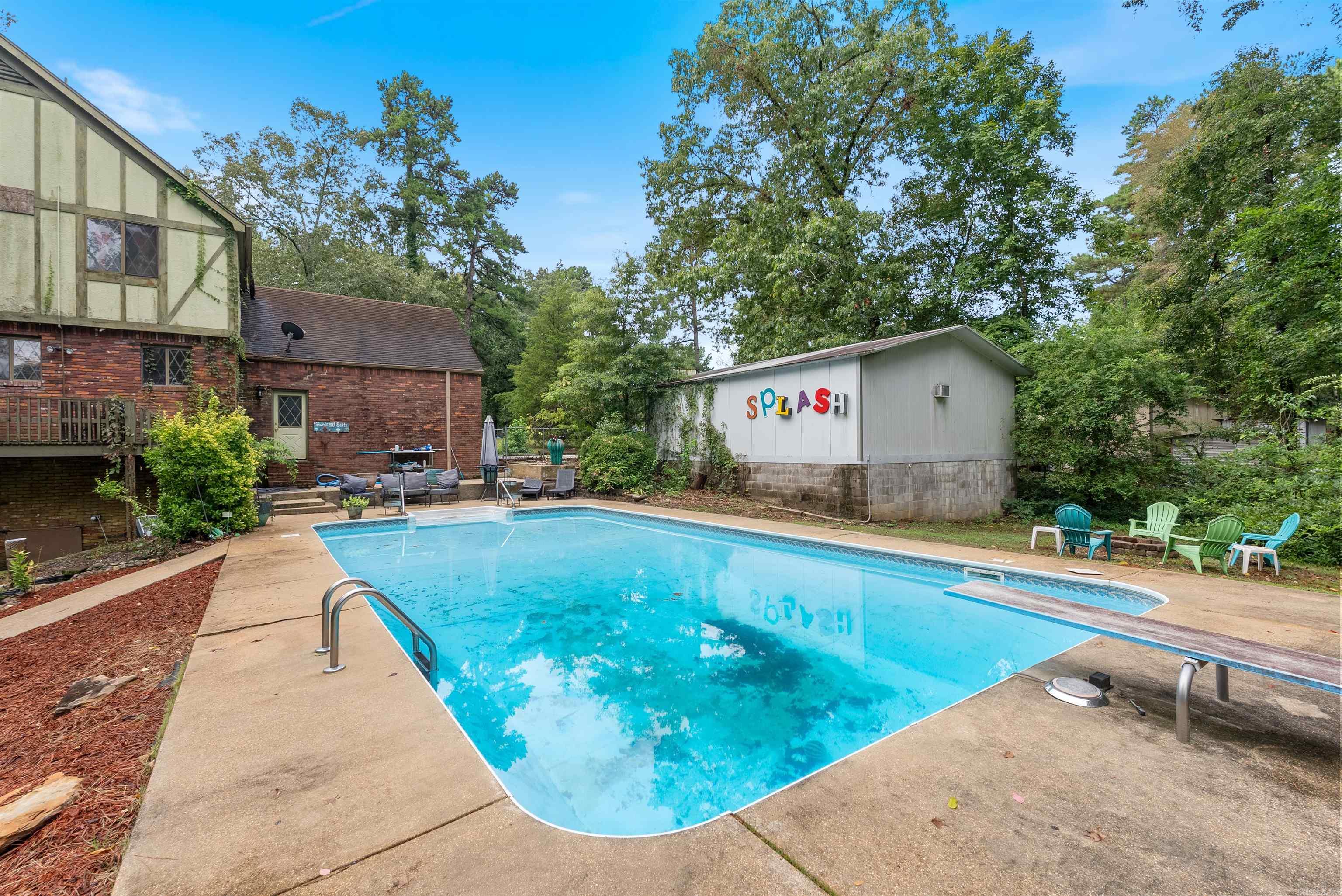 Pine Crest - Residential