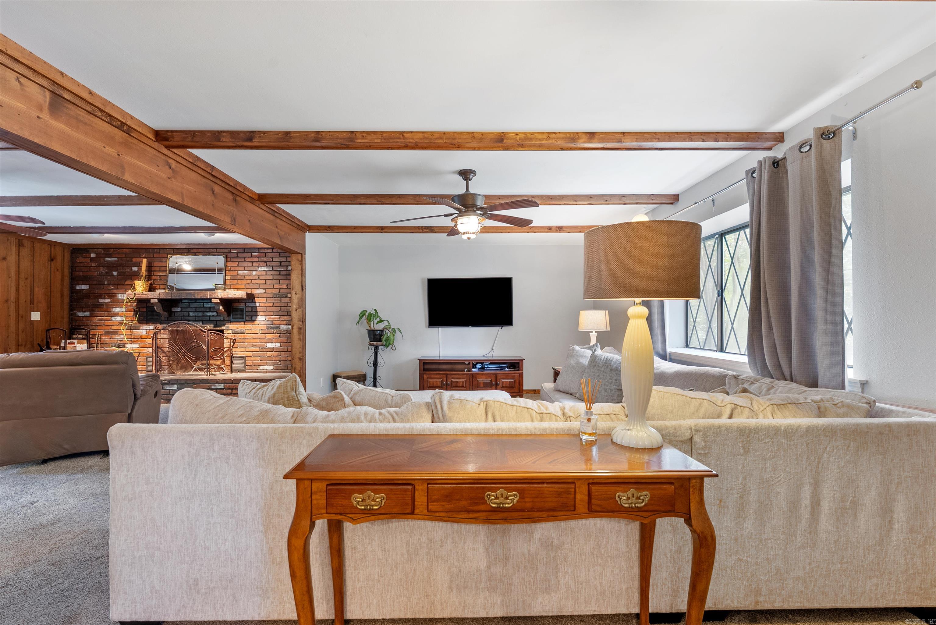 Pine Crest - Residential