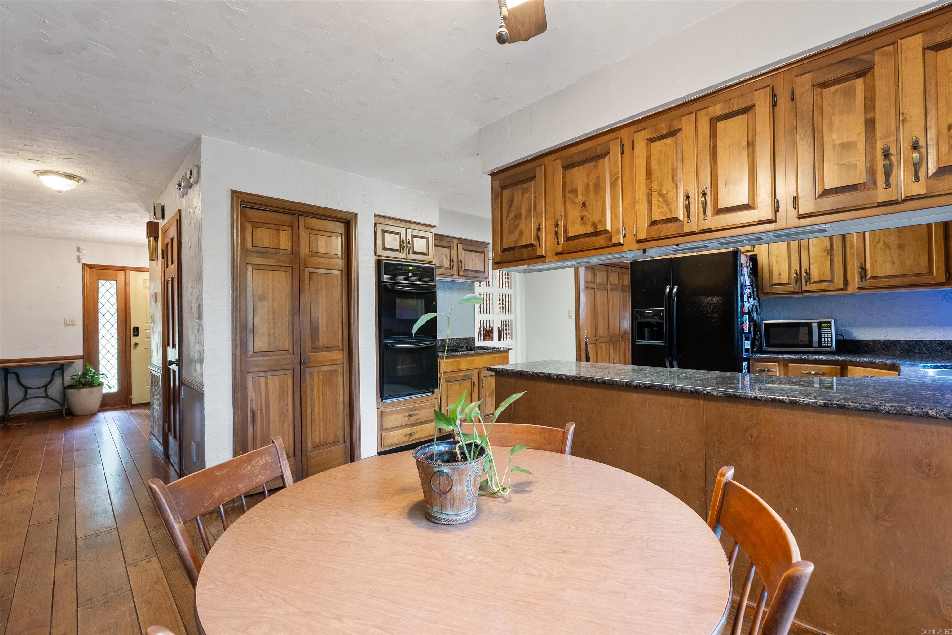 Pine Crest - Residential