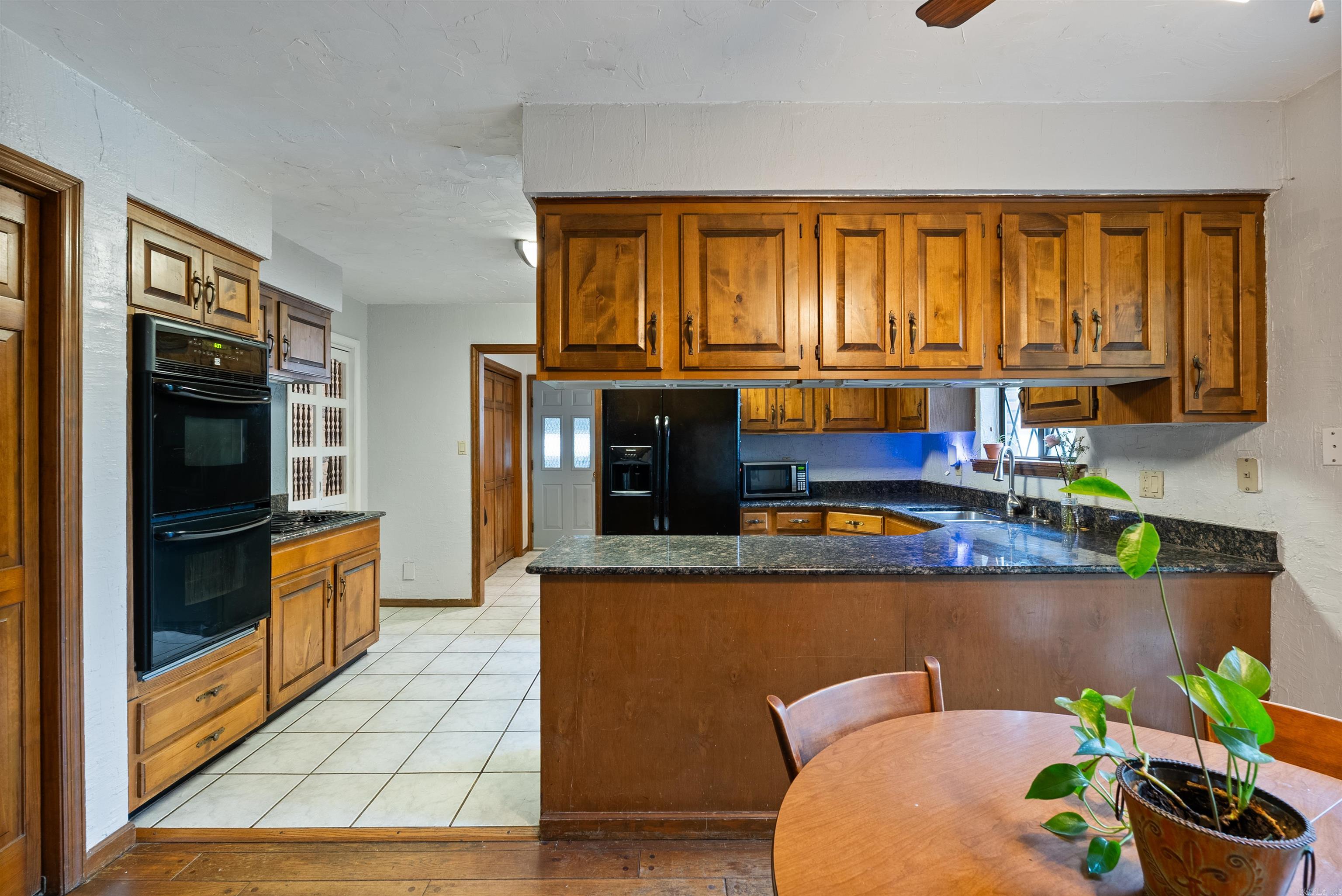 Pine Crest - Residential