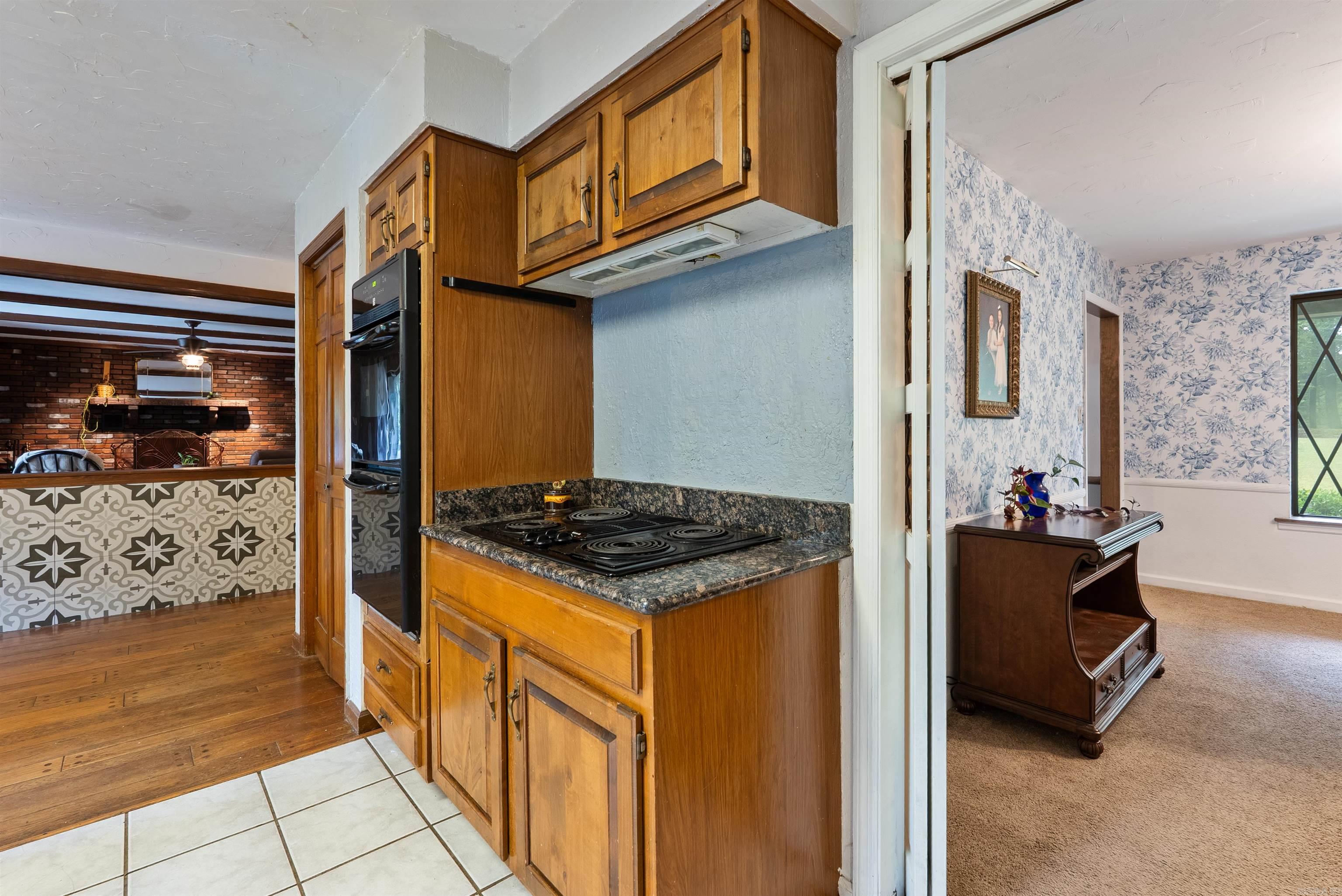 Pine Crest - Residential