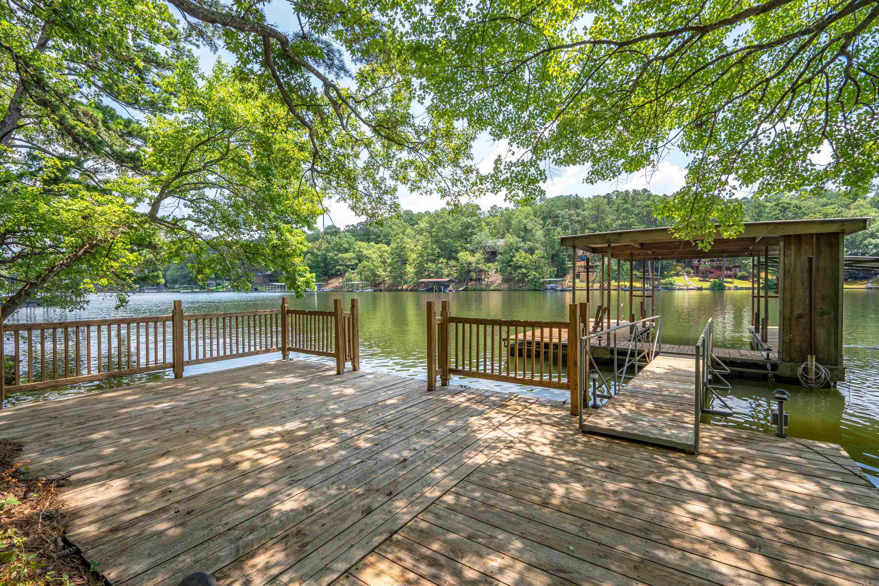 Lake Crest - Residential