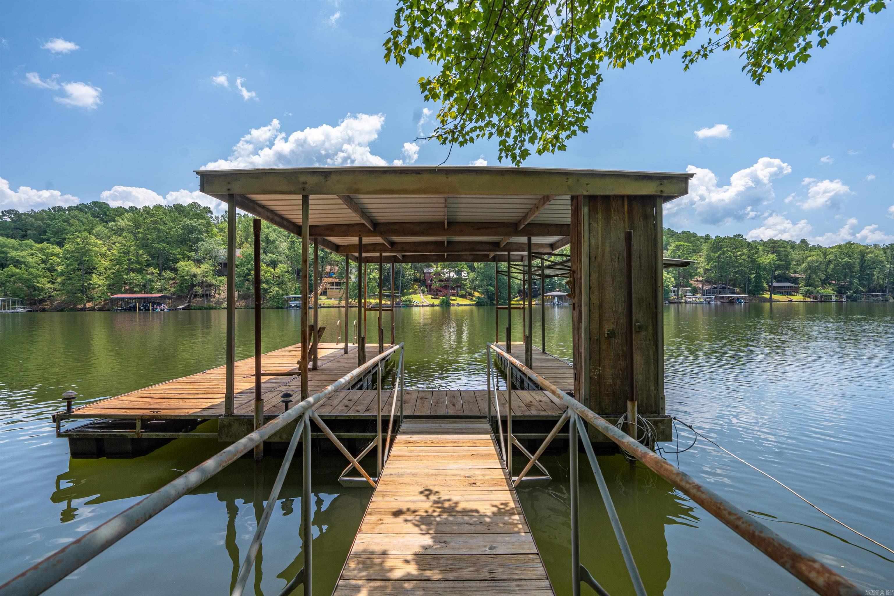 Lake Crest - Residential