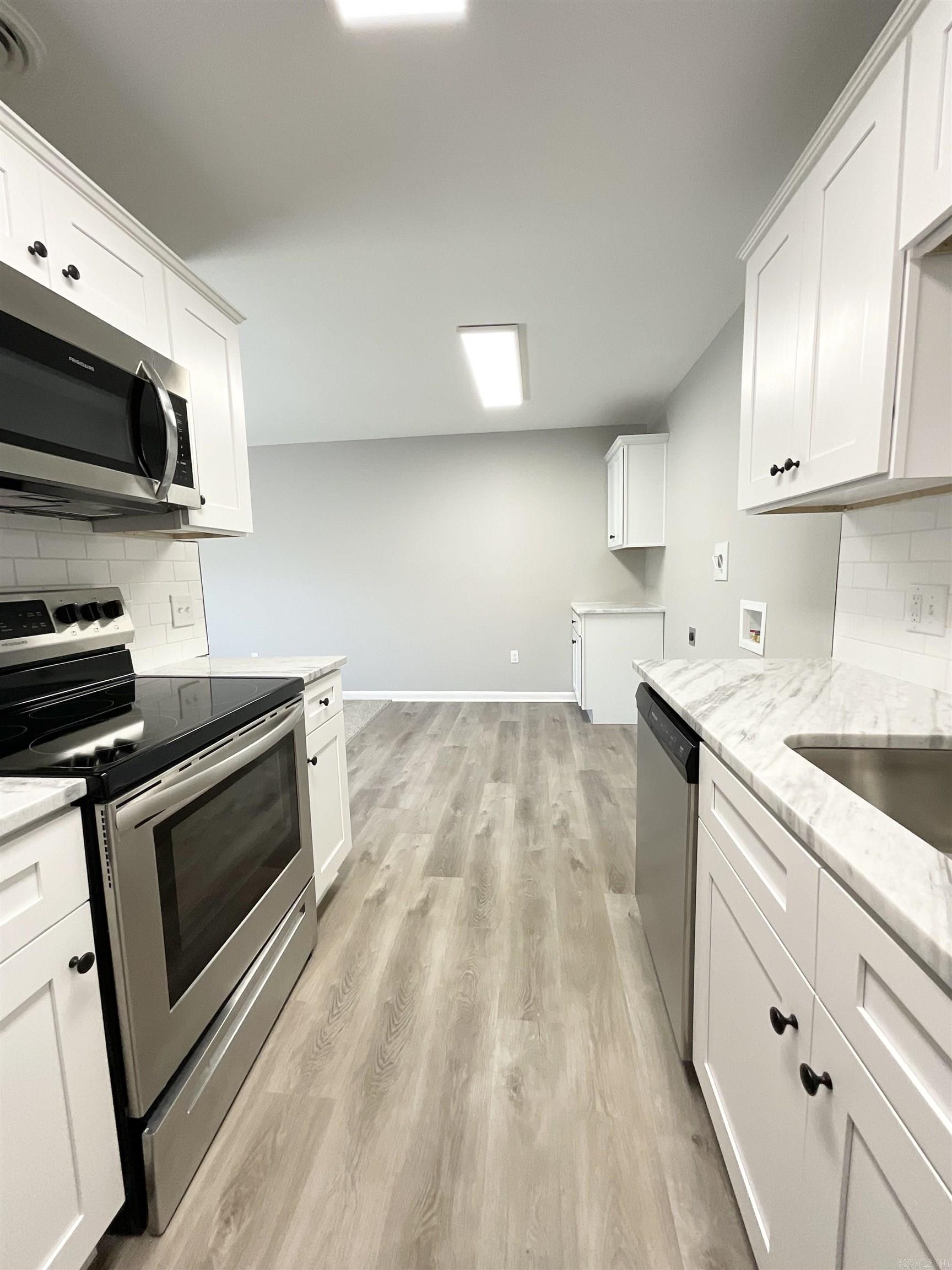 Searcy Outlets - Residential Income