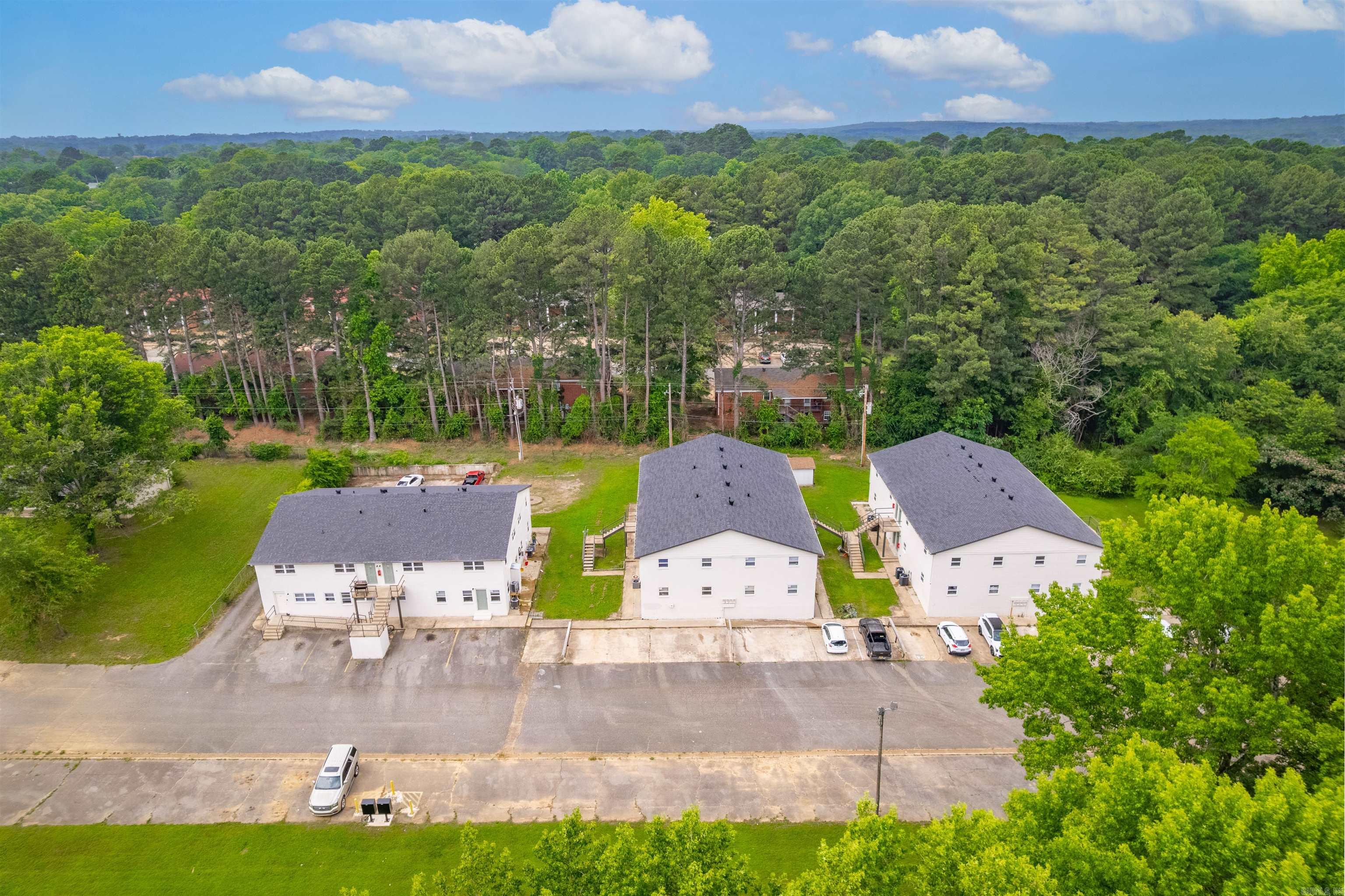 Searcy Outlets - Residential Income