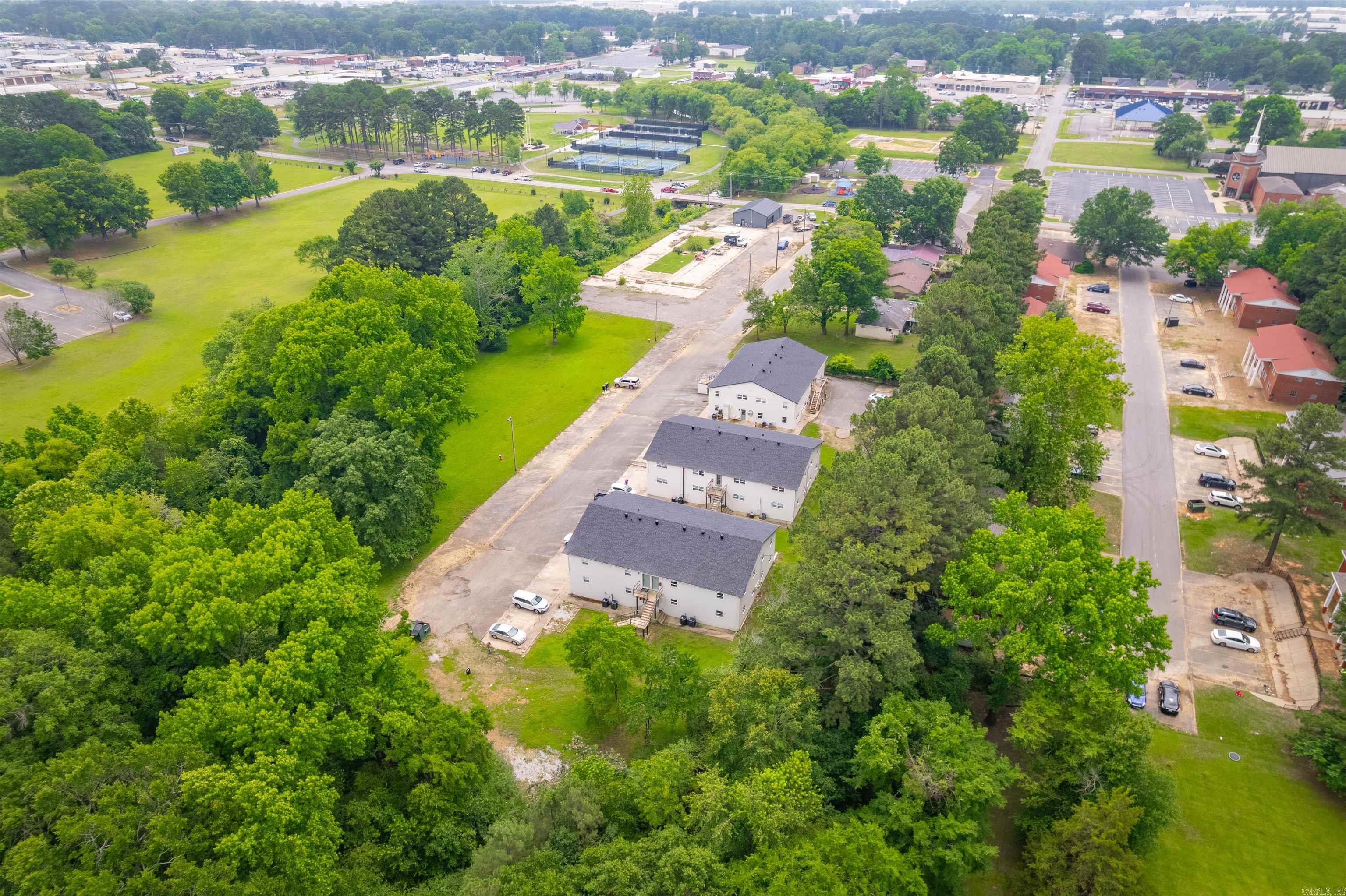 Searcy Outlets - Residential Income