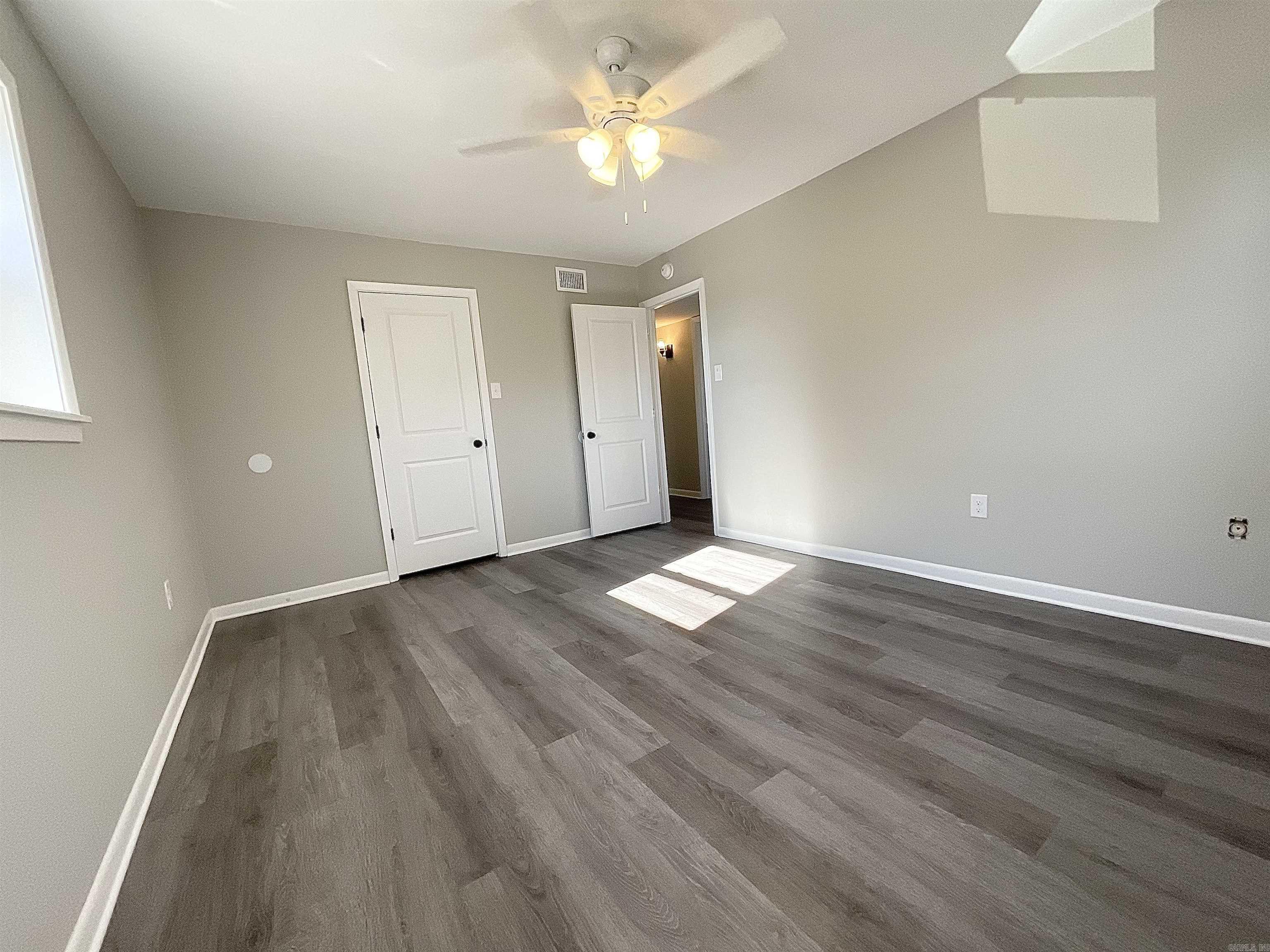 Searcy Outlets - Residential Income