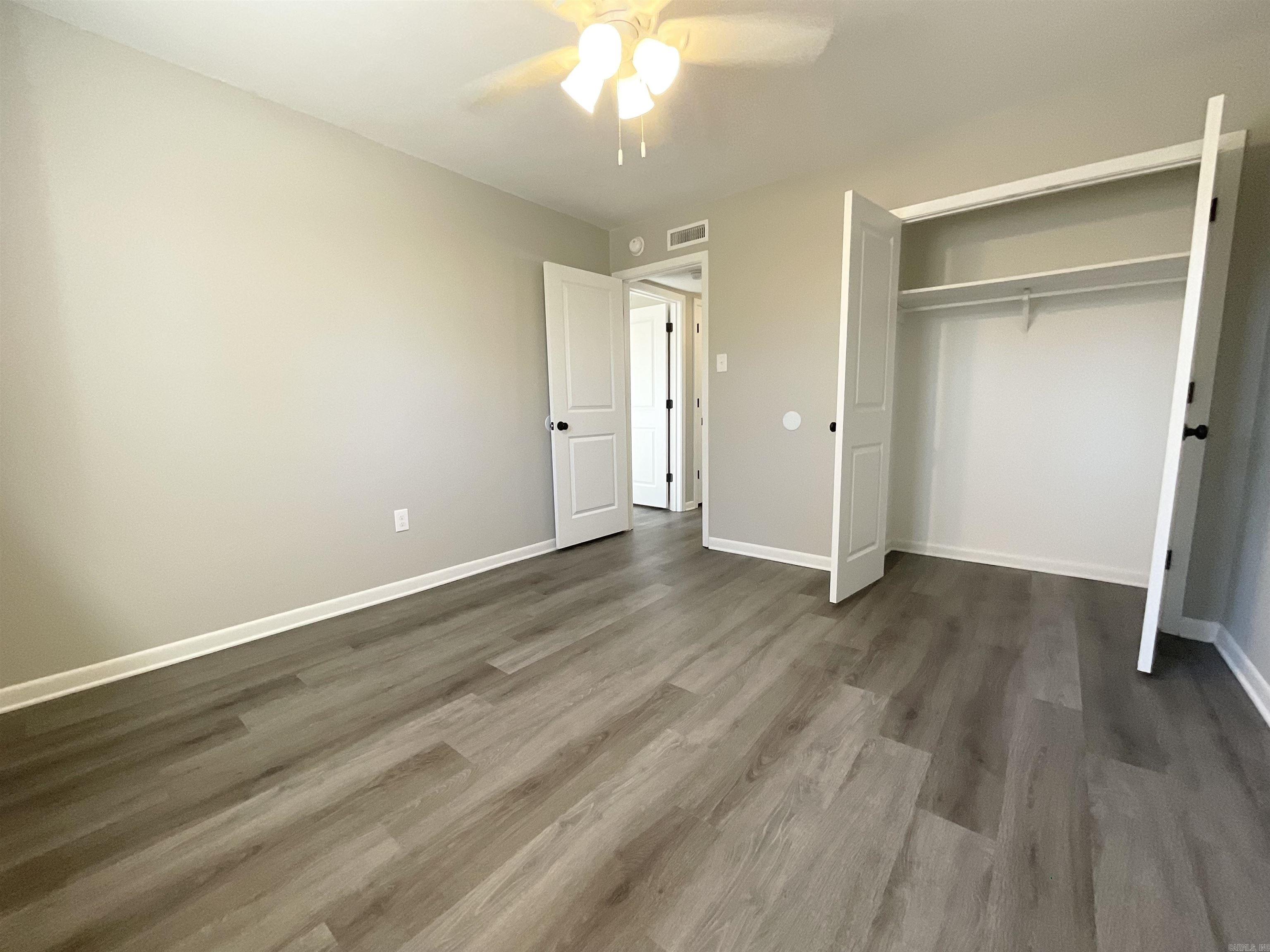 Searcy Outlets - Residential Income