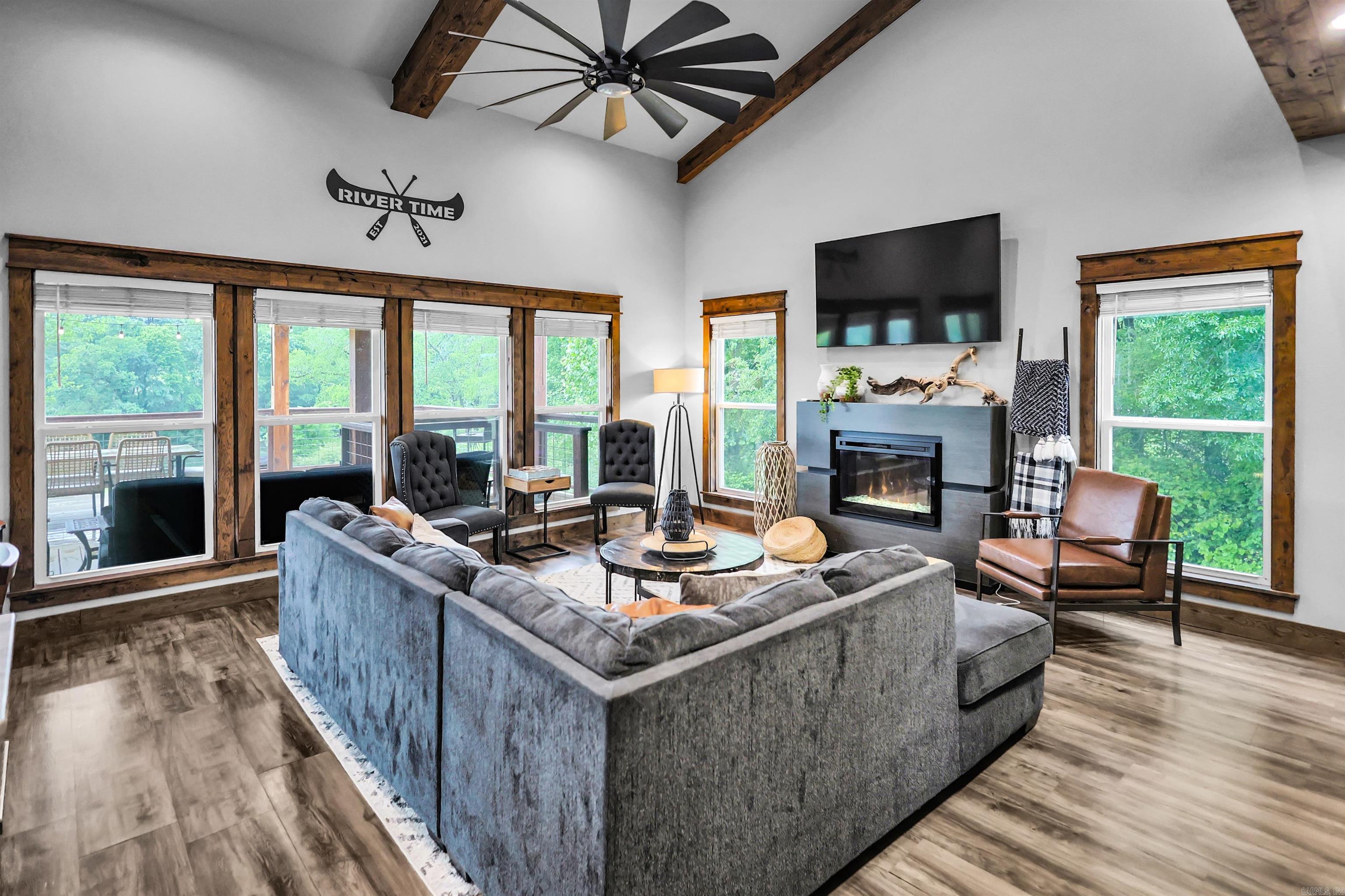 Jordans Bend at Caddos - Residential