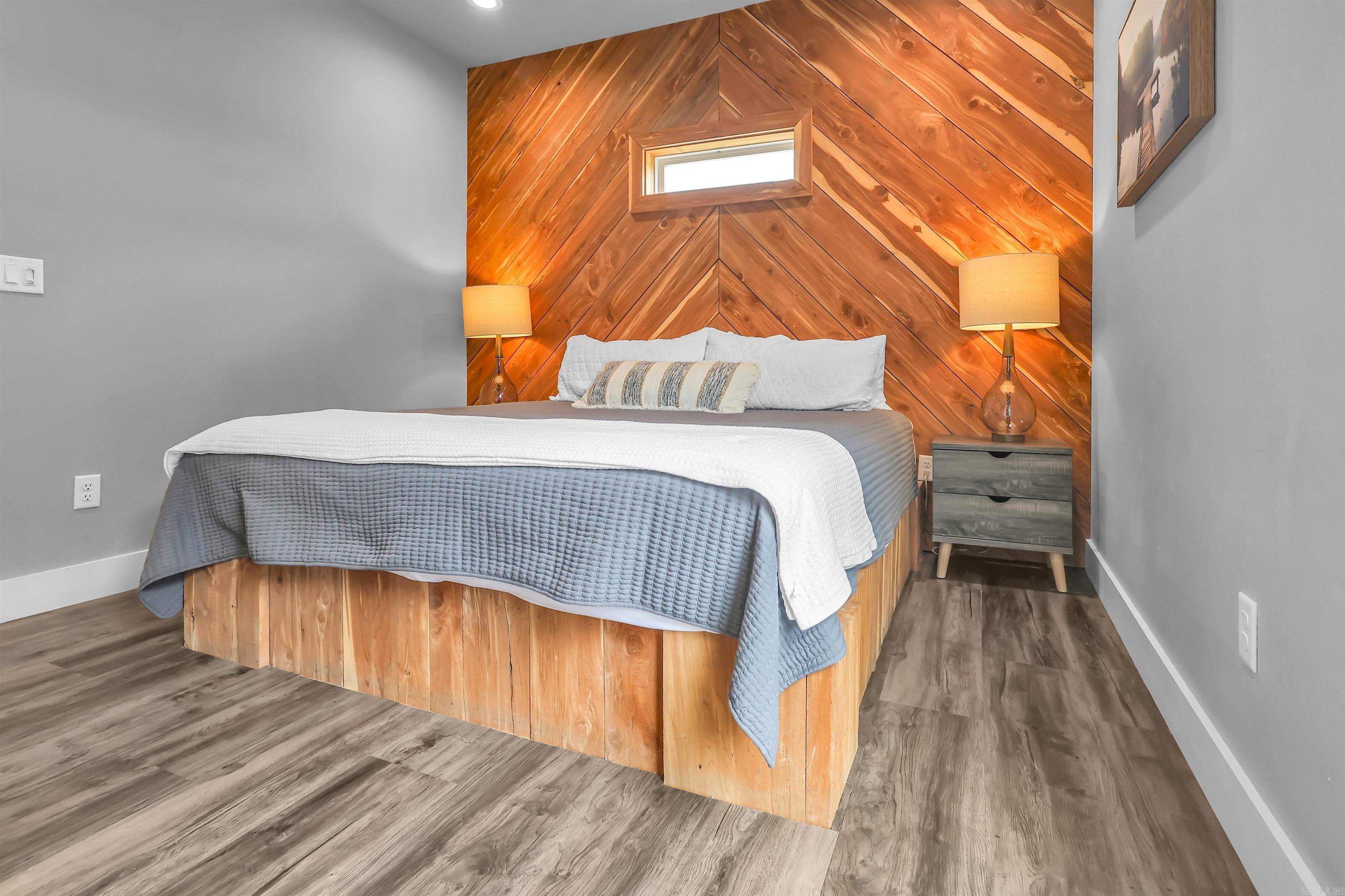 Jordans Bend at Caddos - Residential