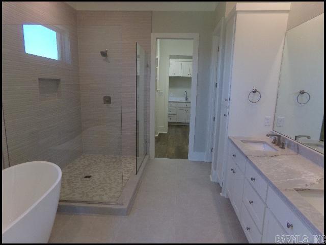 COUNTRY CLUB OF ARK THE - Residential Lease