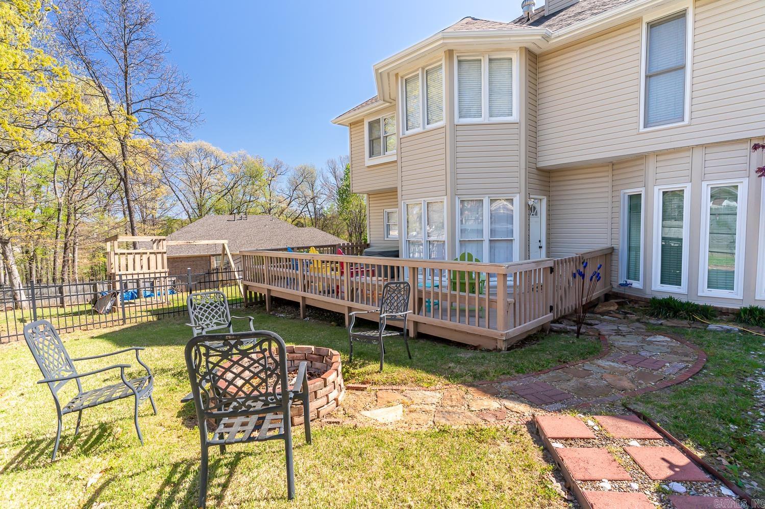 WOODSPRINGS ESTATES - Residential