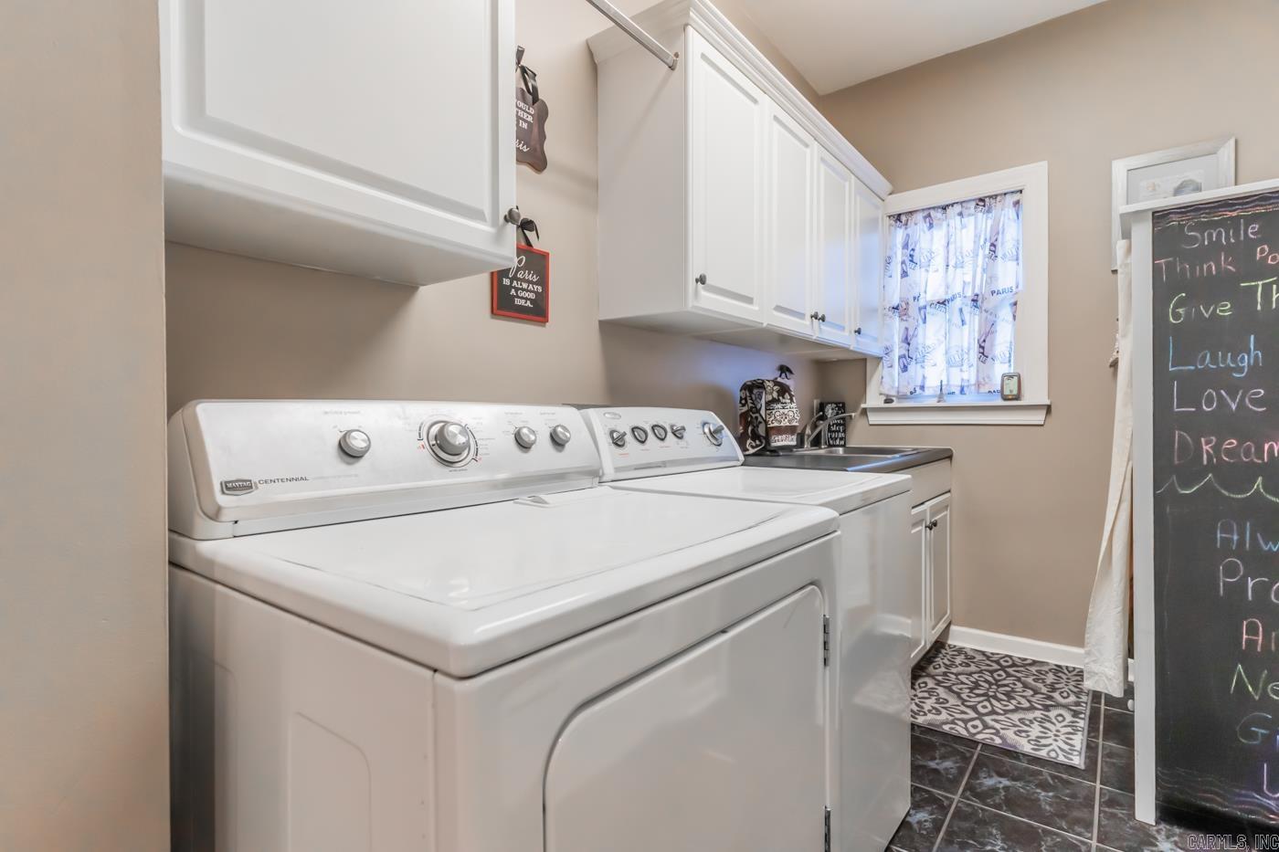 WOODSPRINGS ESTATES - Residential