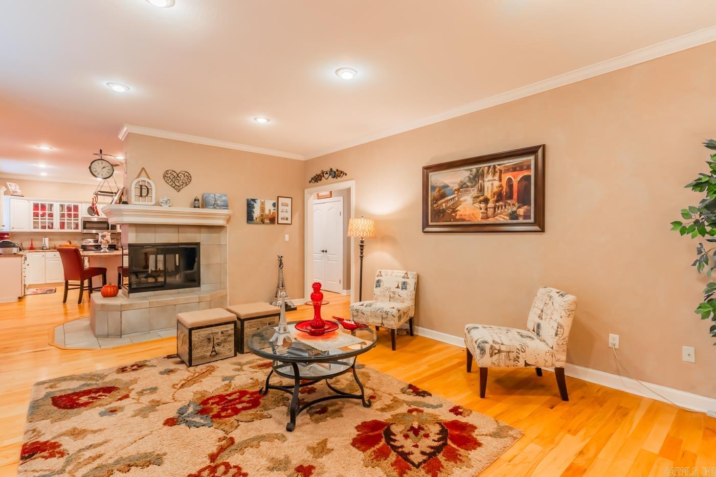 WOODSPRINGS ESTATES - Residential