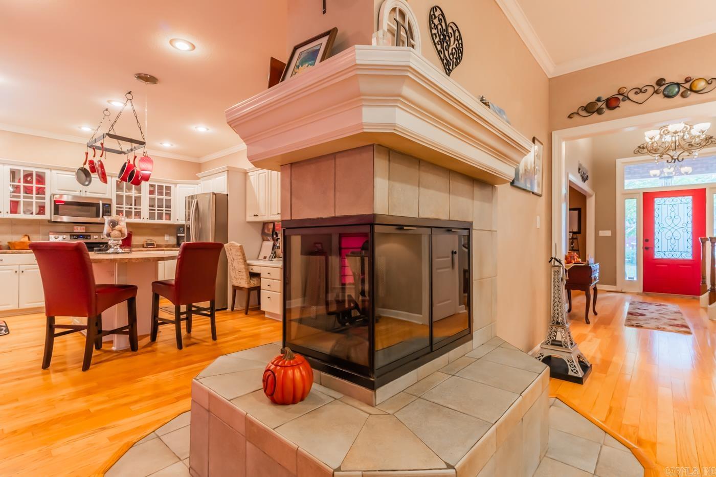 WOODSPRINGS ESTATES - Residential