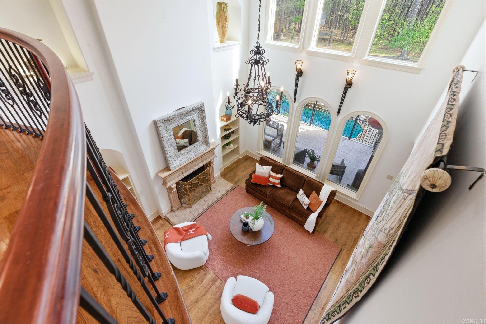 CHENAL DOWNS - Residential