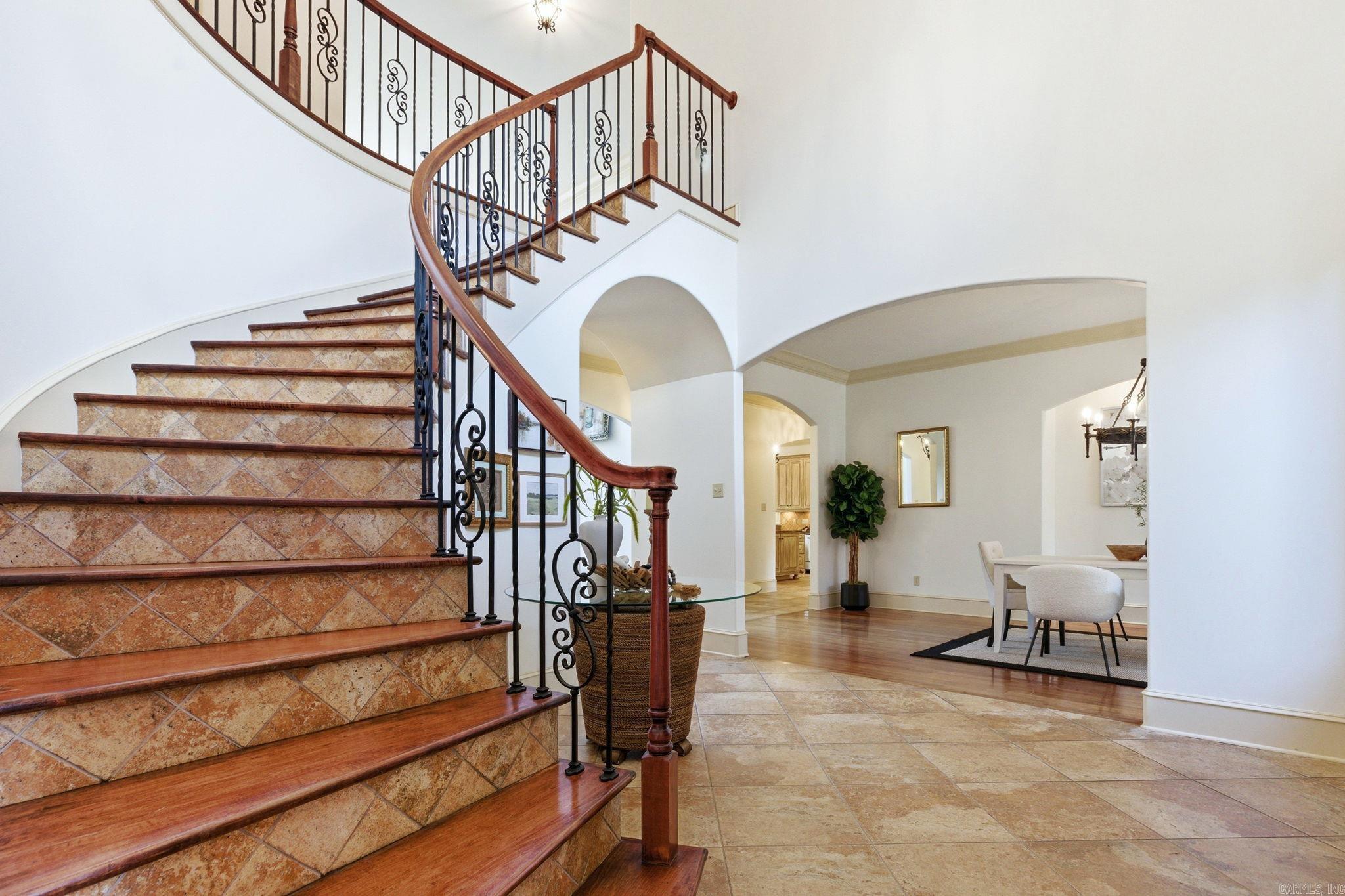 CHENAL DOWNS - Residential