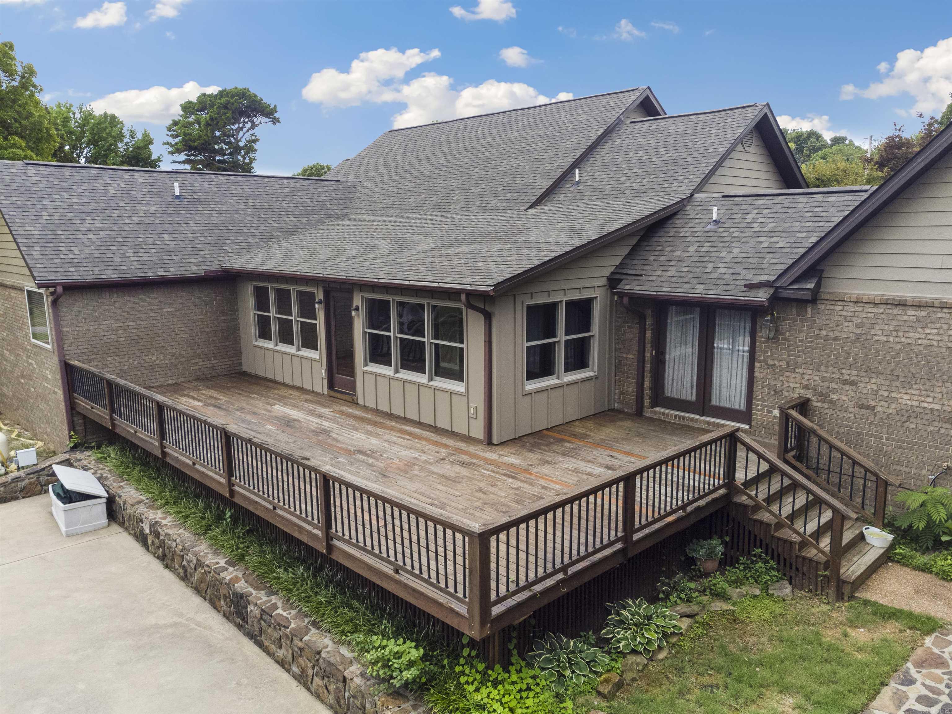 Mountain Aire II - Residential