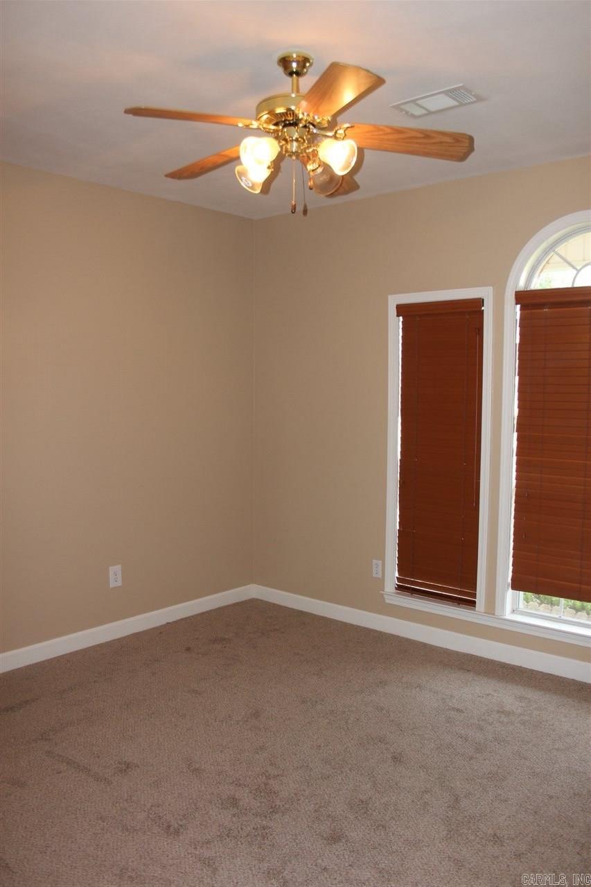 COLLENWOOD - Residential Lease