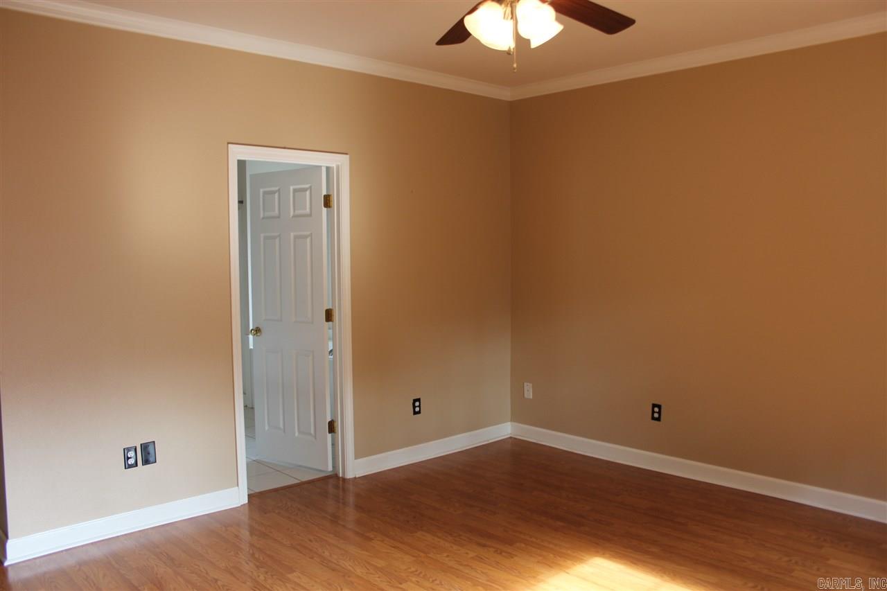COLLENWOOD - Residential Lease