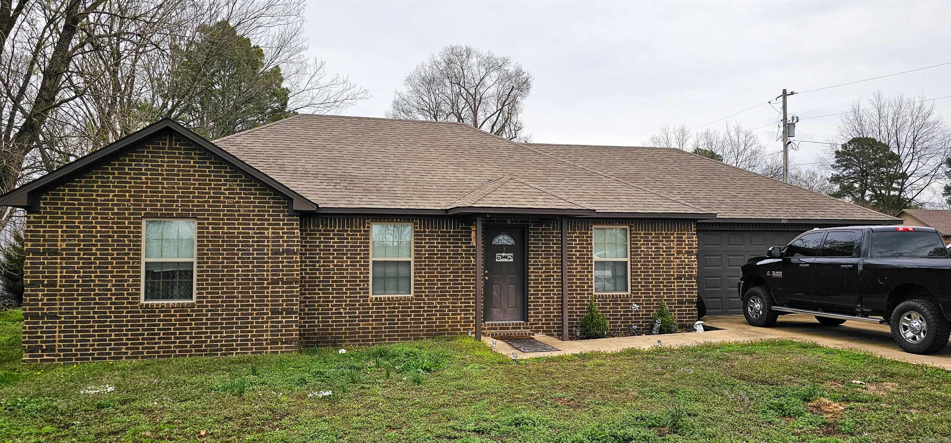 BARKER BROTHERS - Residential