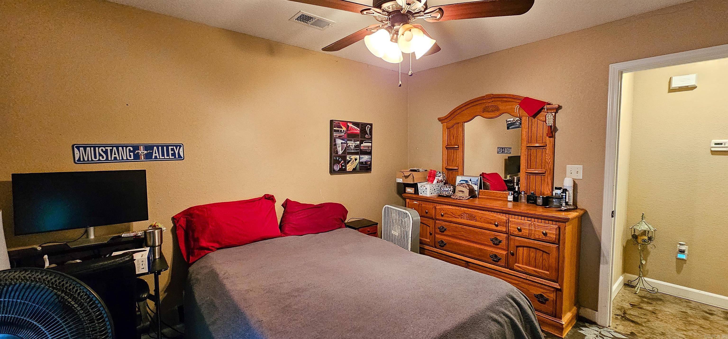 BARKER BROTHERS - Residential