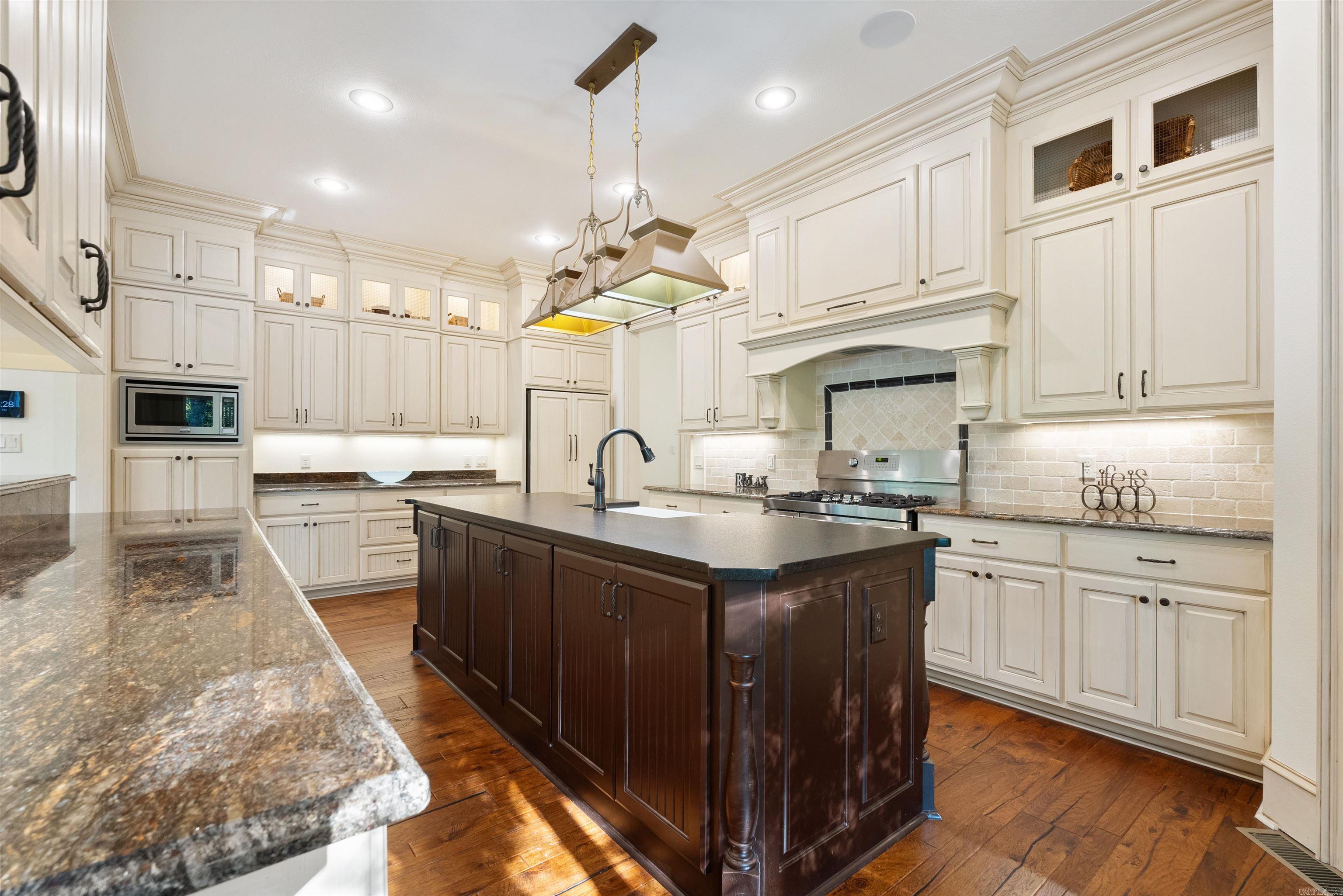 BRIGHTON POINTE - Residential