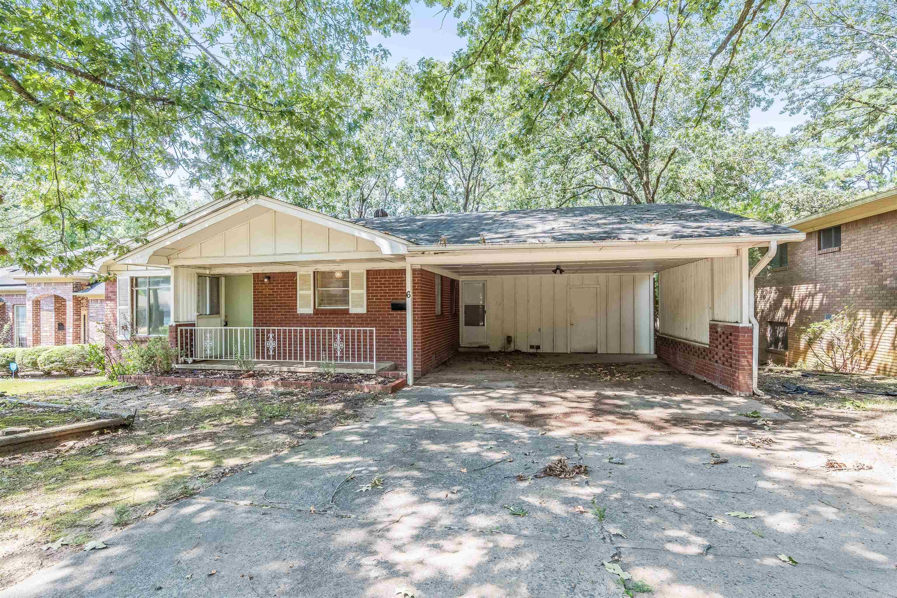 BRIARWOOD - Residential