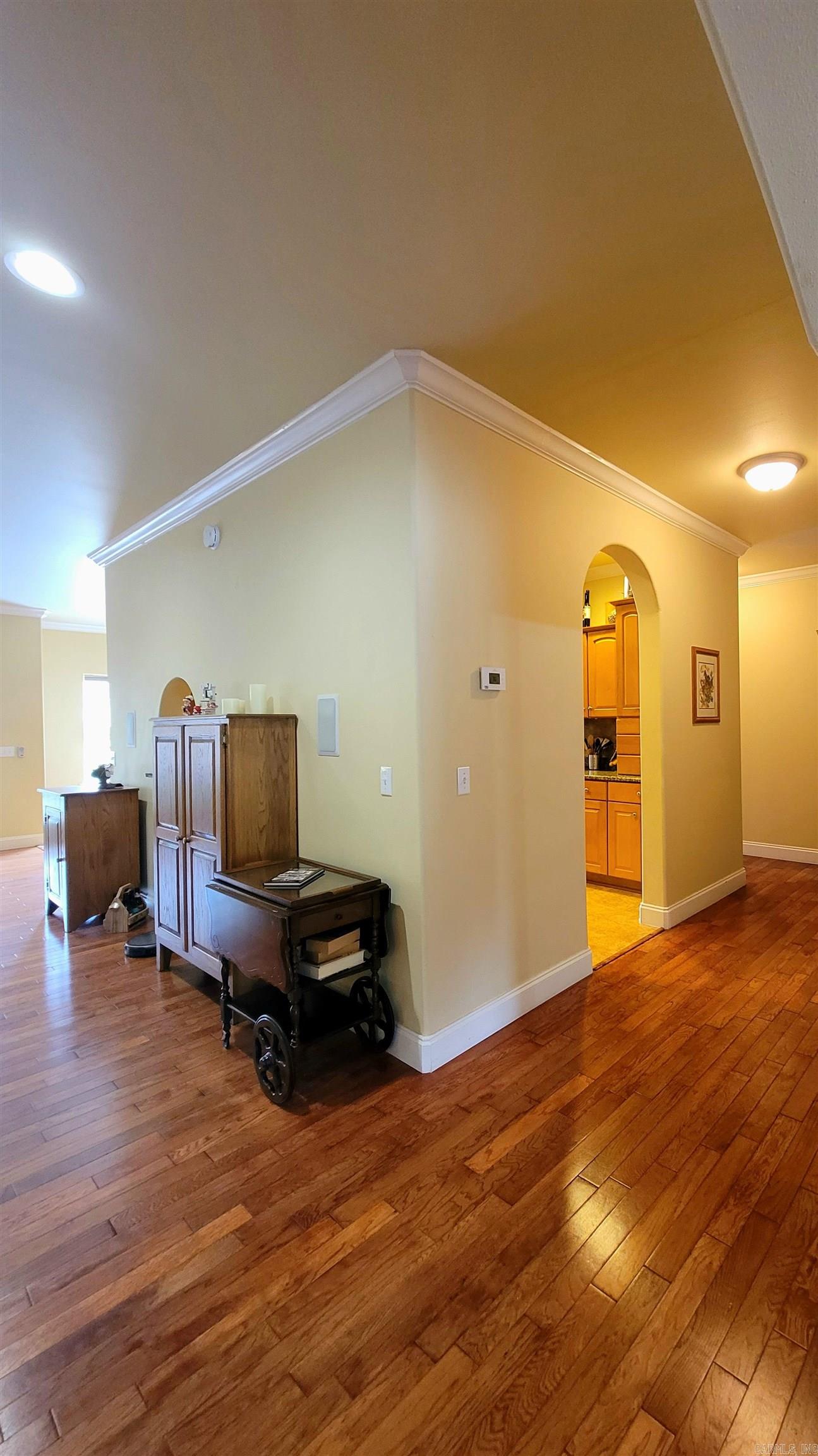 FOUR OAKS - Residential