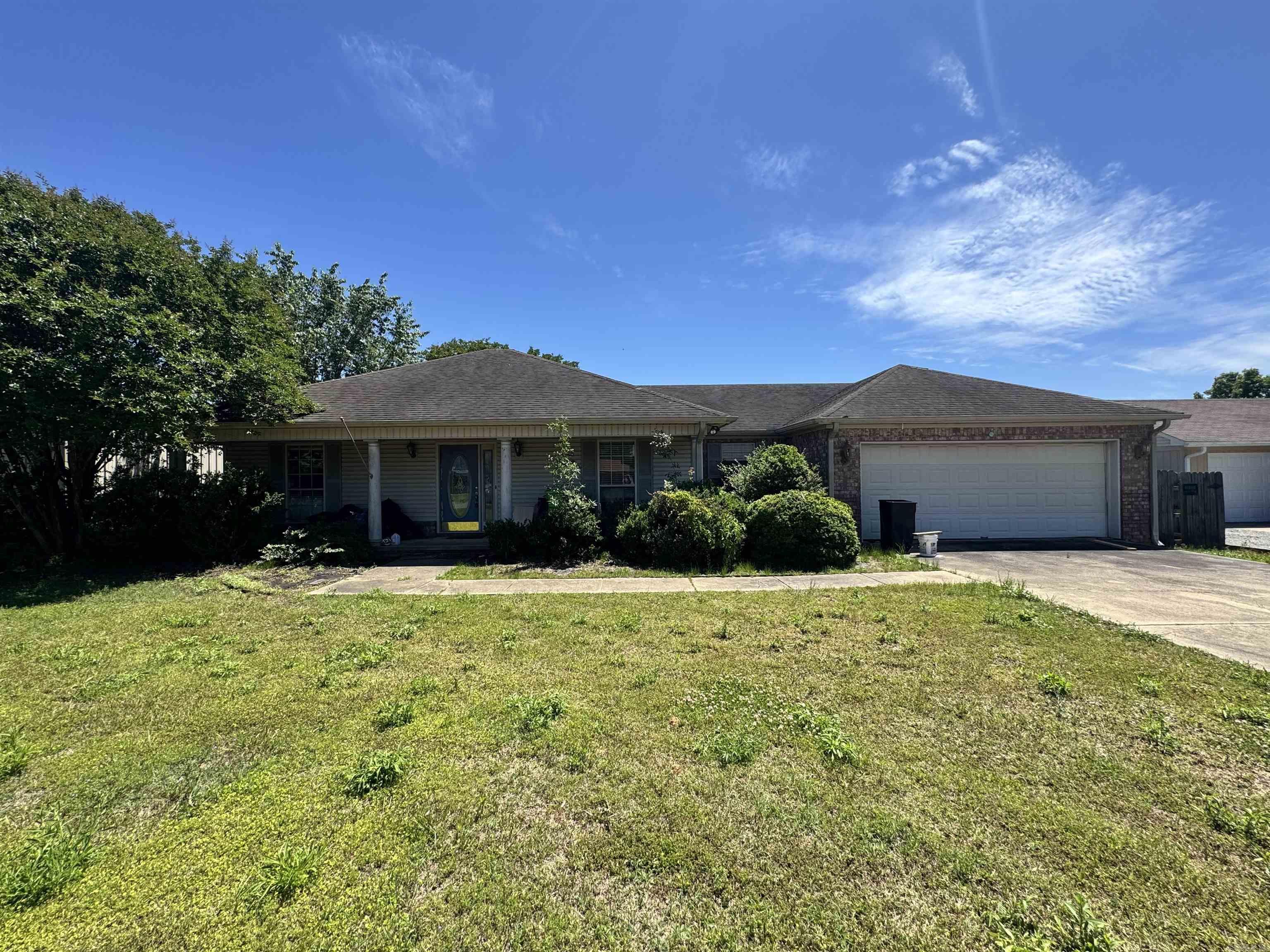 TWO PRAIRIE - Residential
