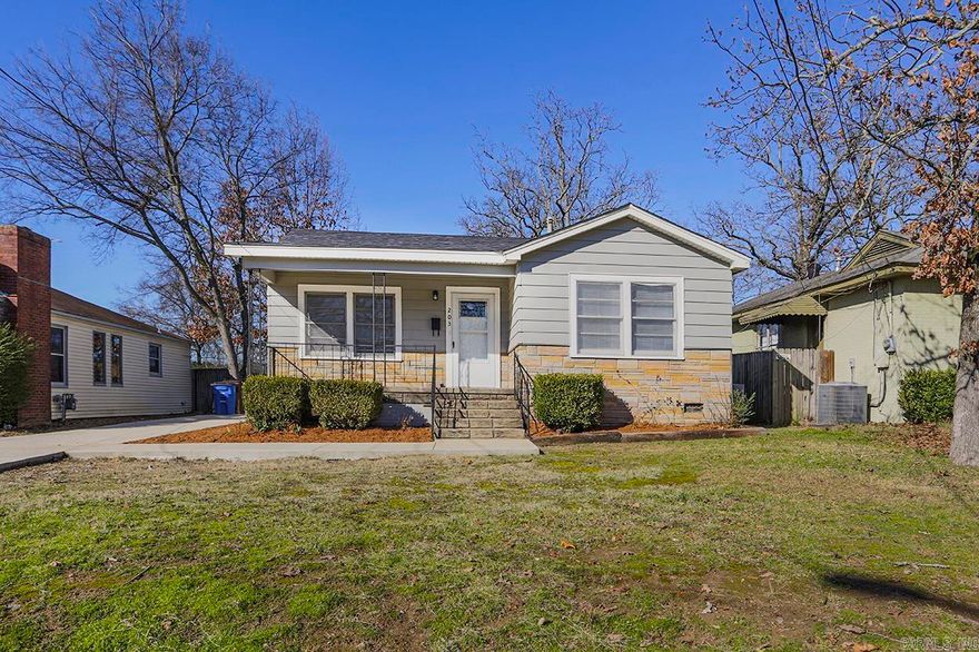 This charming, completely renovated home is located in the heart of historic Park Hill neighborhood. Lovely hardwood floors, updated floor tiling in the bathroom and a flat back yard with new privacy fence. Home also has new kitchen appliances, including washer/dryer and fridge that convey with the property. Home is a must see.