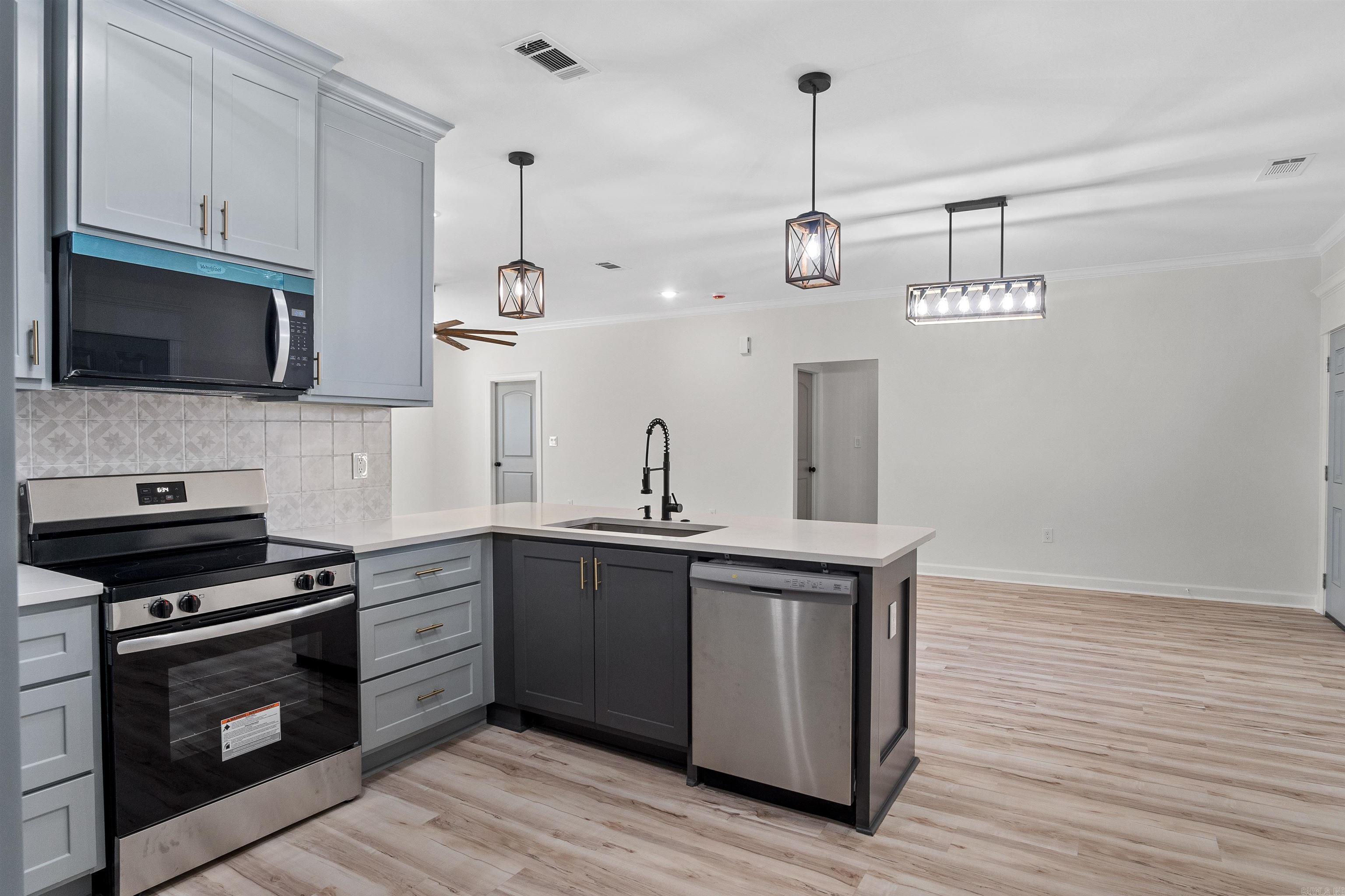 GEORGE'S CROSSING SUBDIVISION PH - Residential