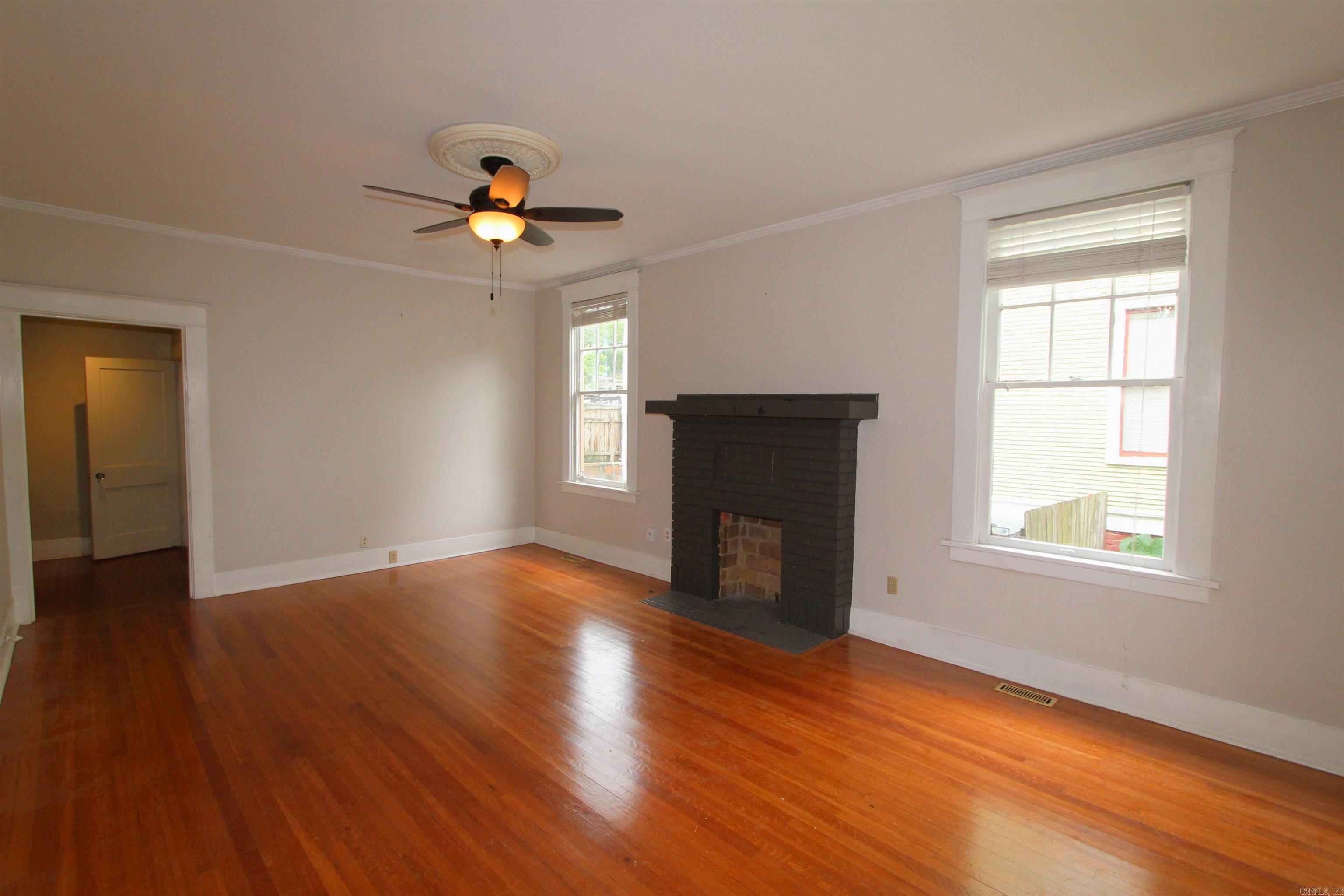 YOUNGS PARK - Residential