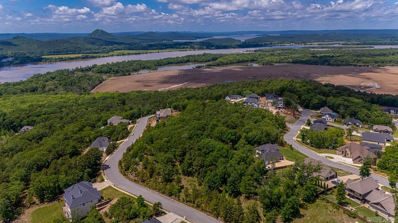 Discover the perfect opportunity to build your dream home on this stunning lot in Maumelle! Nestled in a serene, upscale neighborhood, this .67 acres offer breathtaking views. Call to see it today!