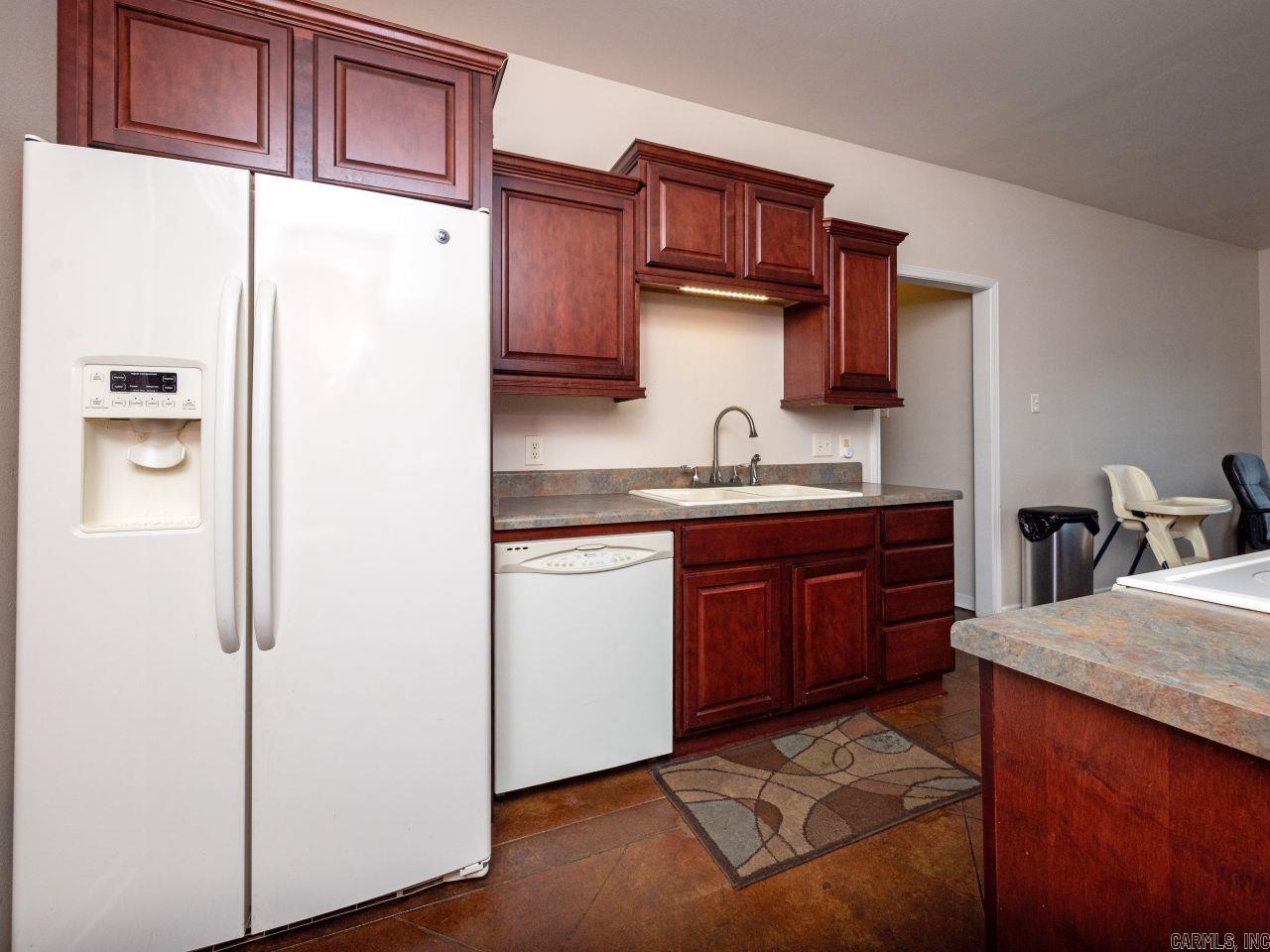 BEAVERFORK PLACE - Residential