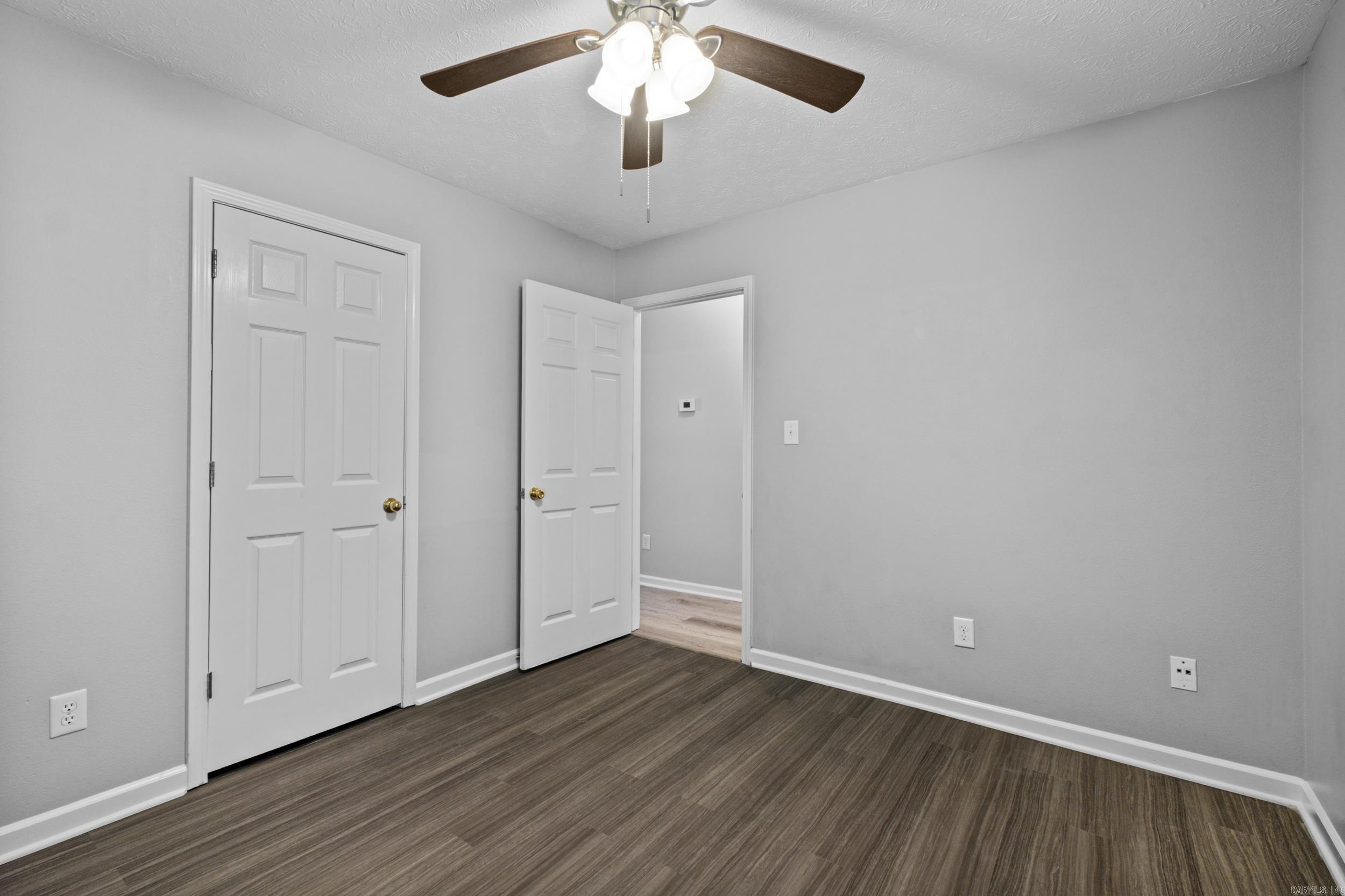 NORTH POINTE ADDN - Residential