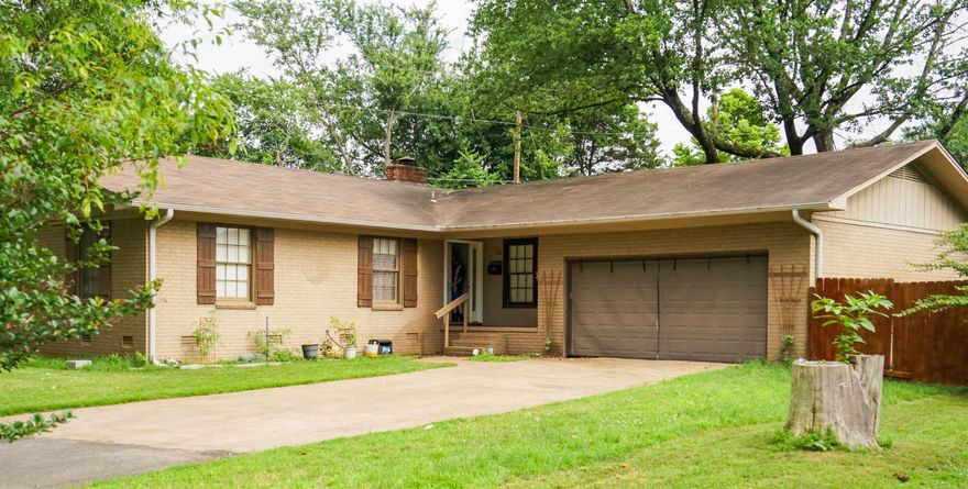 Back on market due to buyer having a life event.  House appraised with no required repairs! 3 bedroom, 2 bath +/- 1700 square foot home nestled at the end of a cul-de-sac near Searcy High School. Beautifully updated kitchen boasts stainless steel appliances, eat-in bar, built-in desk, backside bar cabinets, set in a open concept. All original hardwood floor and tile throughout. Recent upgrades include new roof 2019, water heater 2021, new front door 2022, rain gutters with leaf guards 2023, french drain 2023, AC cleaned and new fan 2024, plumbing serviced 2024, laundry room renovated 2025.  Outside enjoy spacious front and backyards, a 2 car garage, lean to, large barn shed, and storm shelter. RV gate! Square footage approximate, please measure.