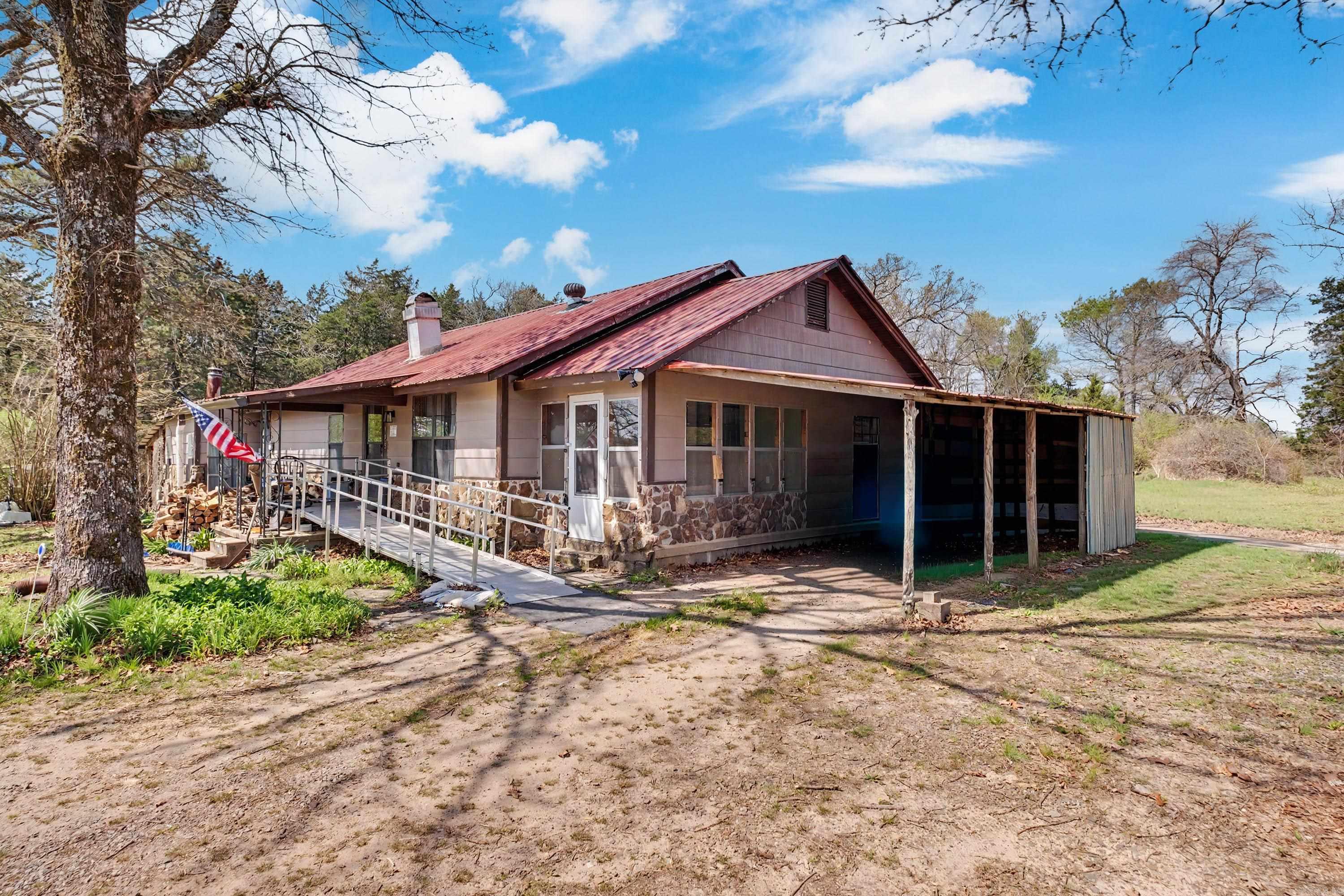 Metes & Bounds - Residential