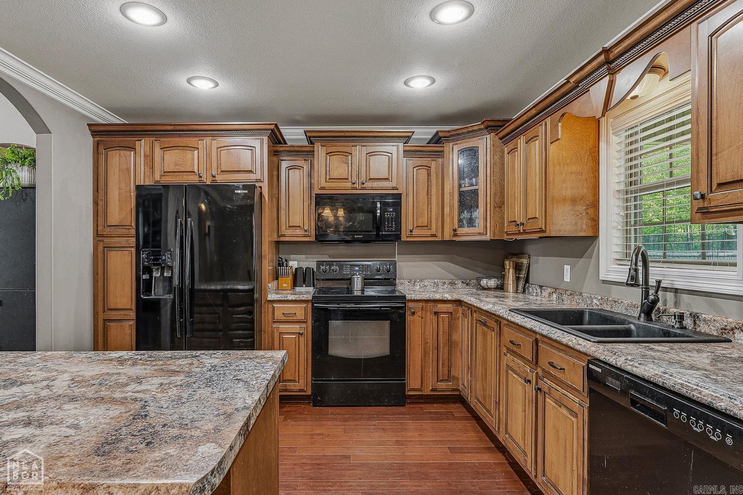 CARRIAGE HILL - Residential