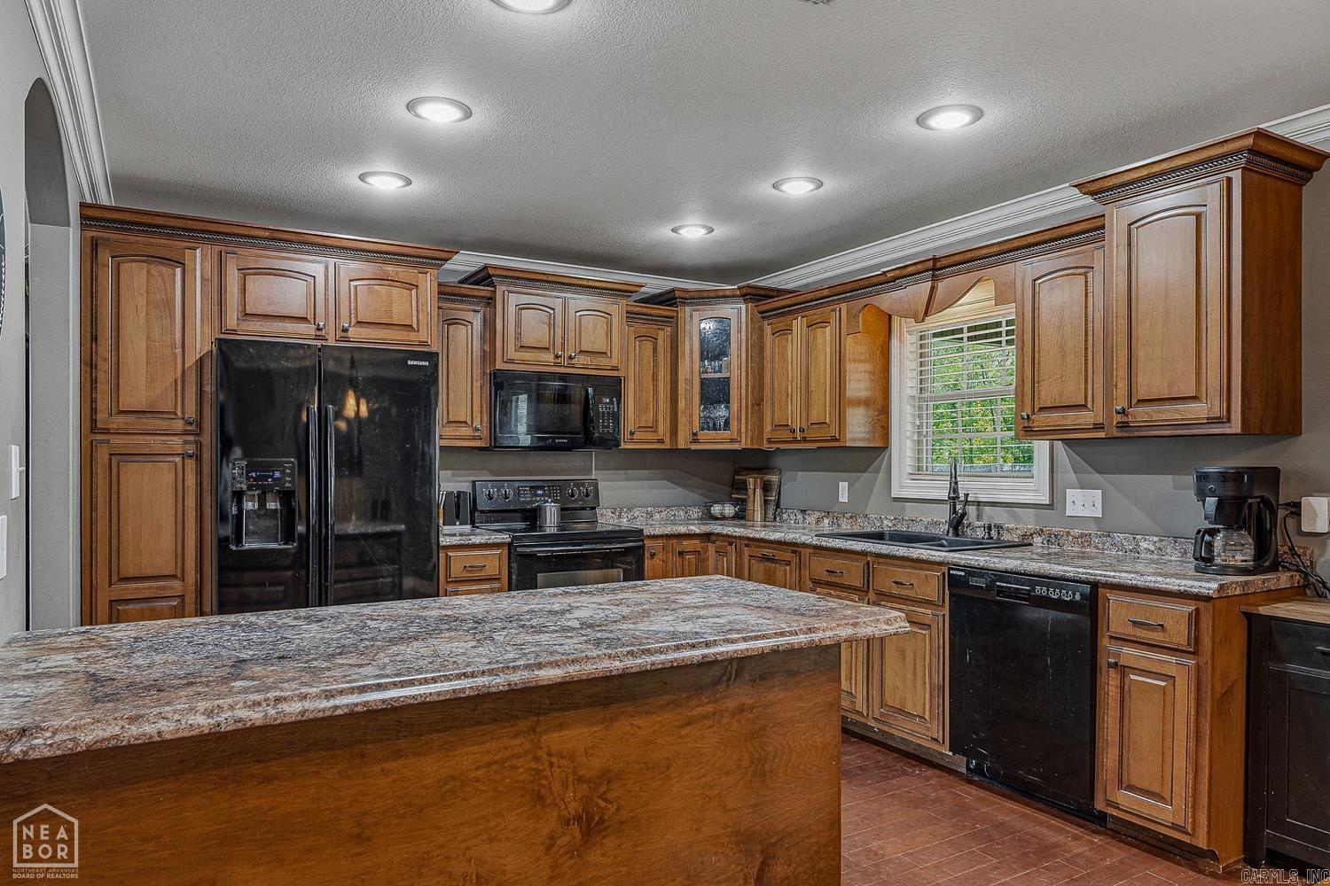 CARRIAGE HILL - Residential