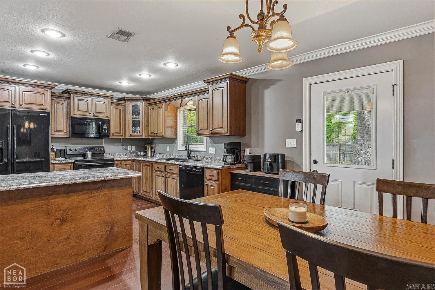 CARRIAGE HILL - Residential