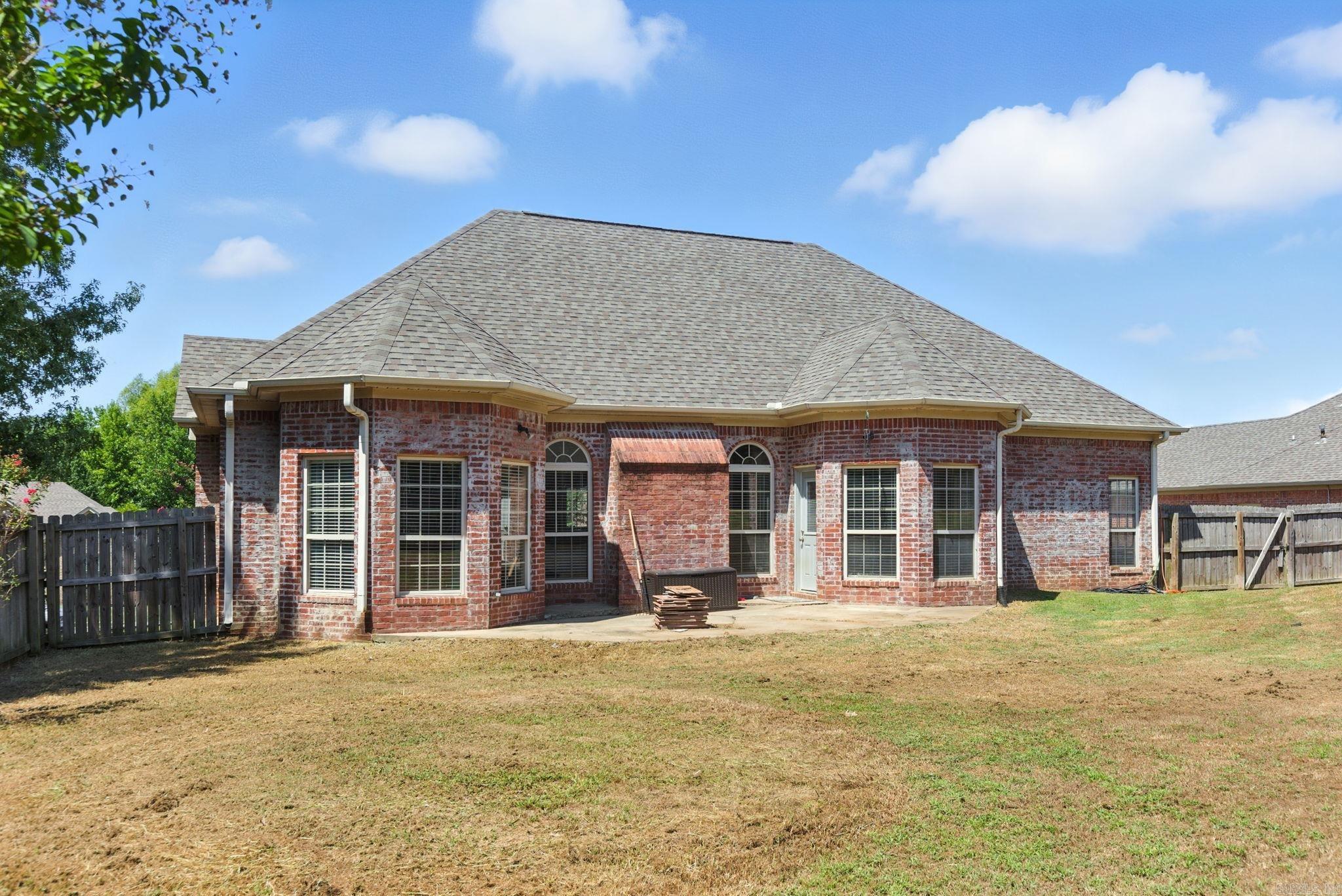 SHADOW CREEK - Residential