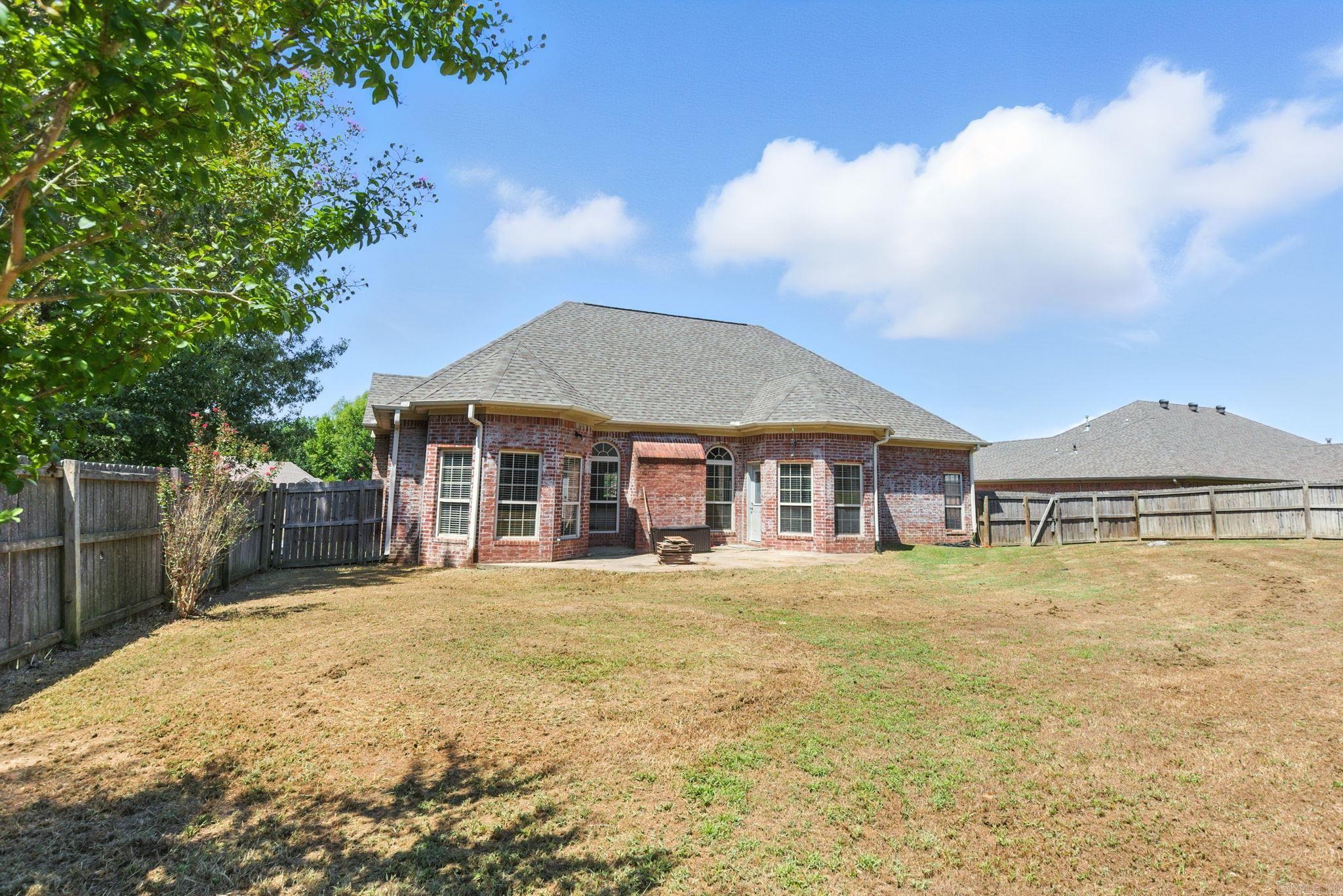 SHADOW CREEK - Residential