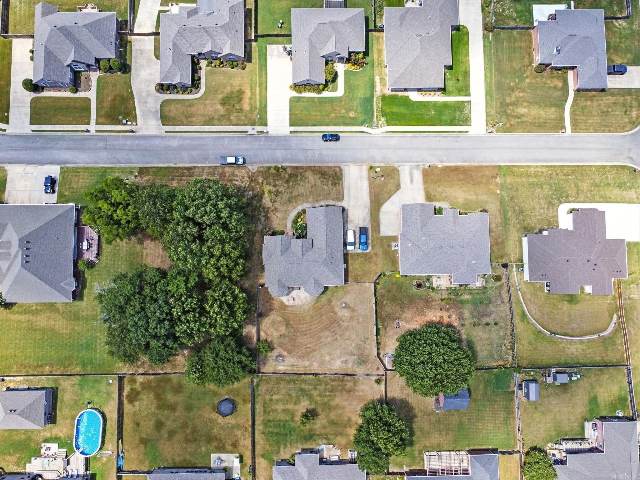 SHADOW CREEK - Residential
