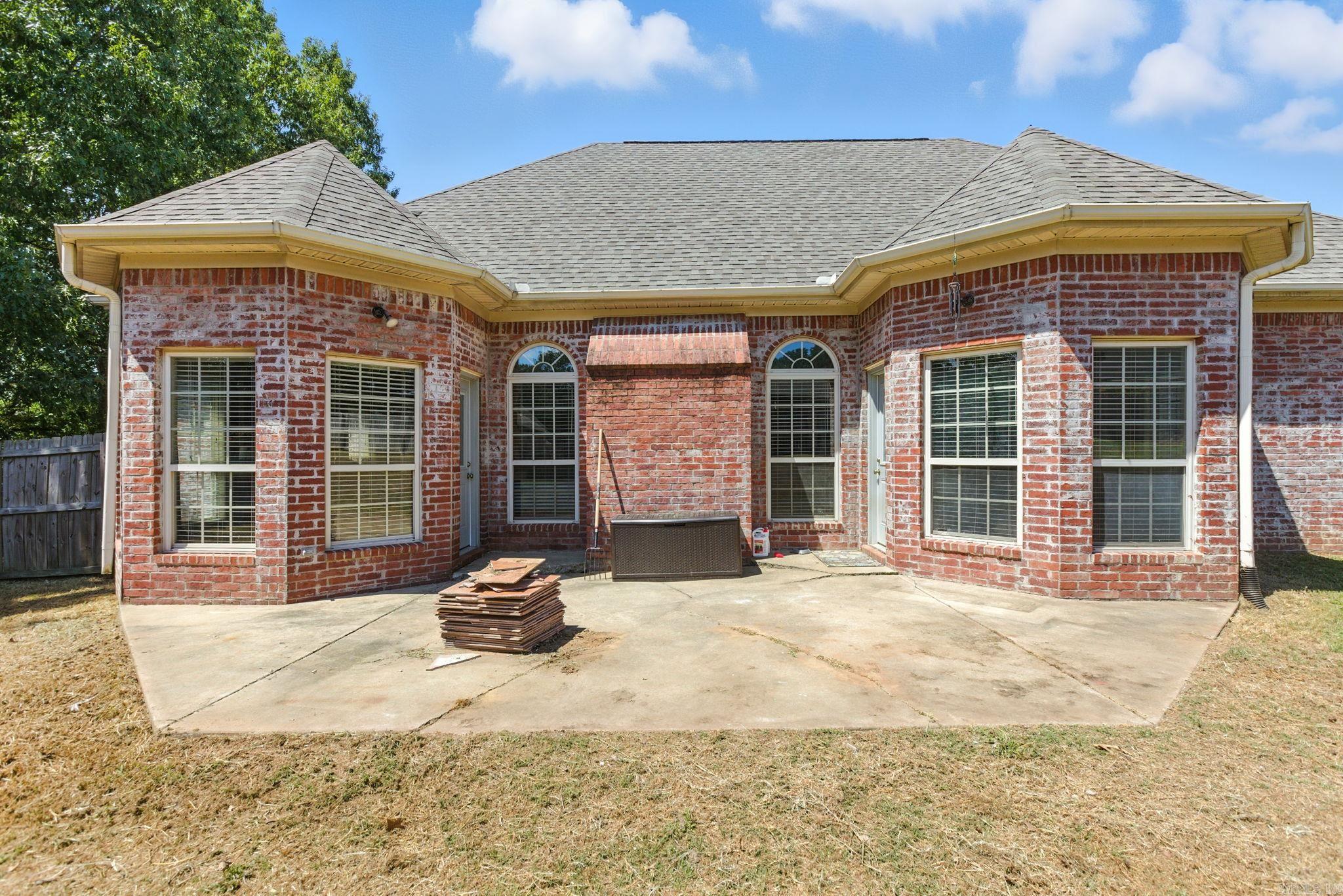 SHADOW CREEK - Residential